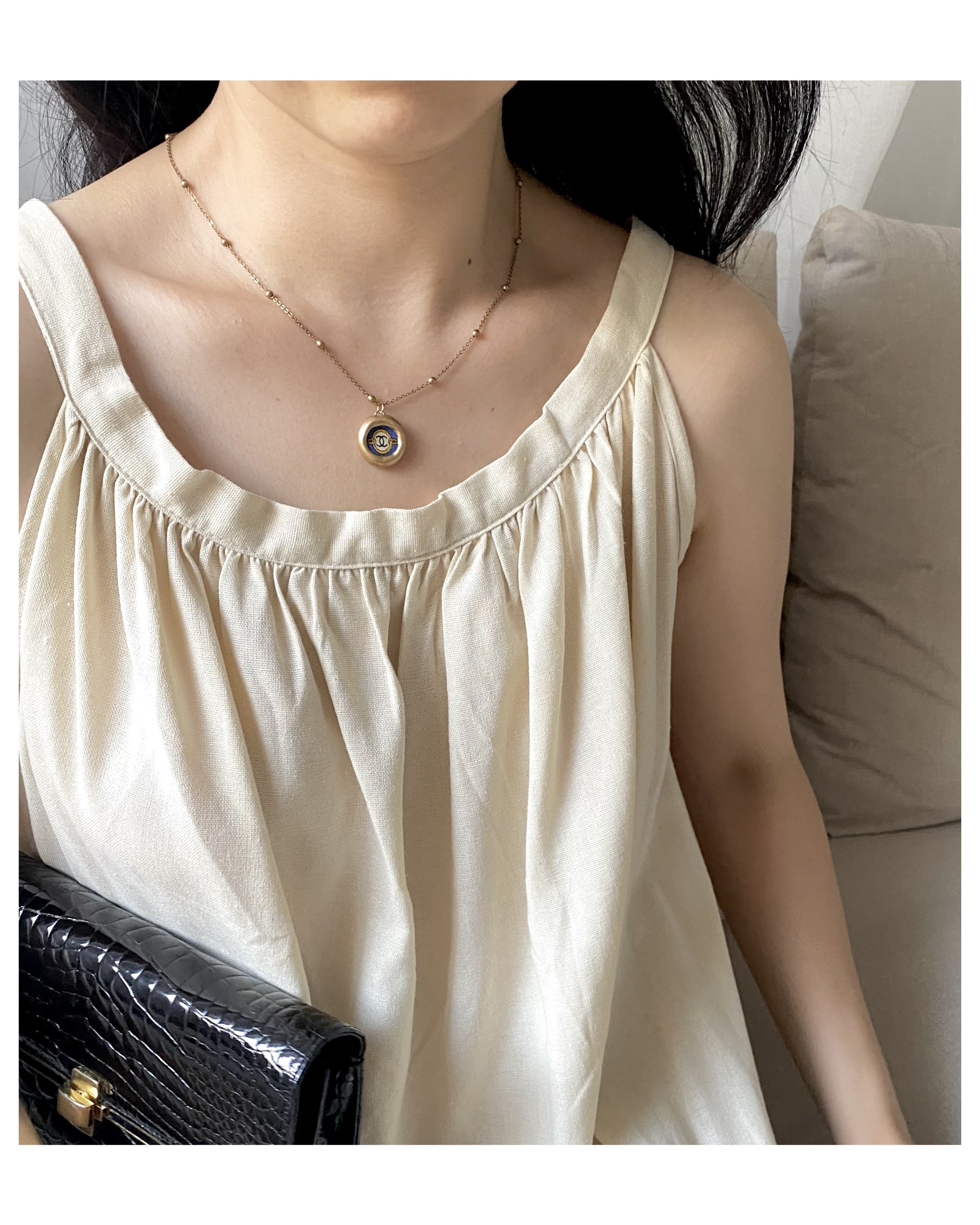 CHANEL blue silk button necklace no.33