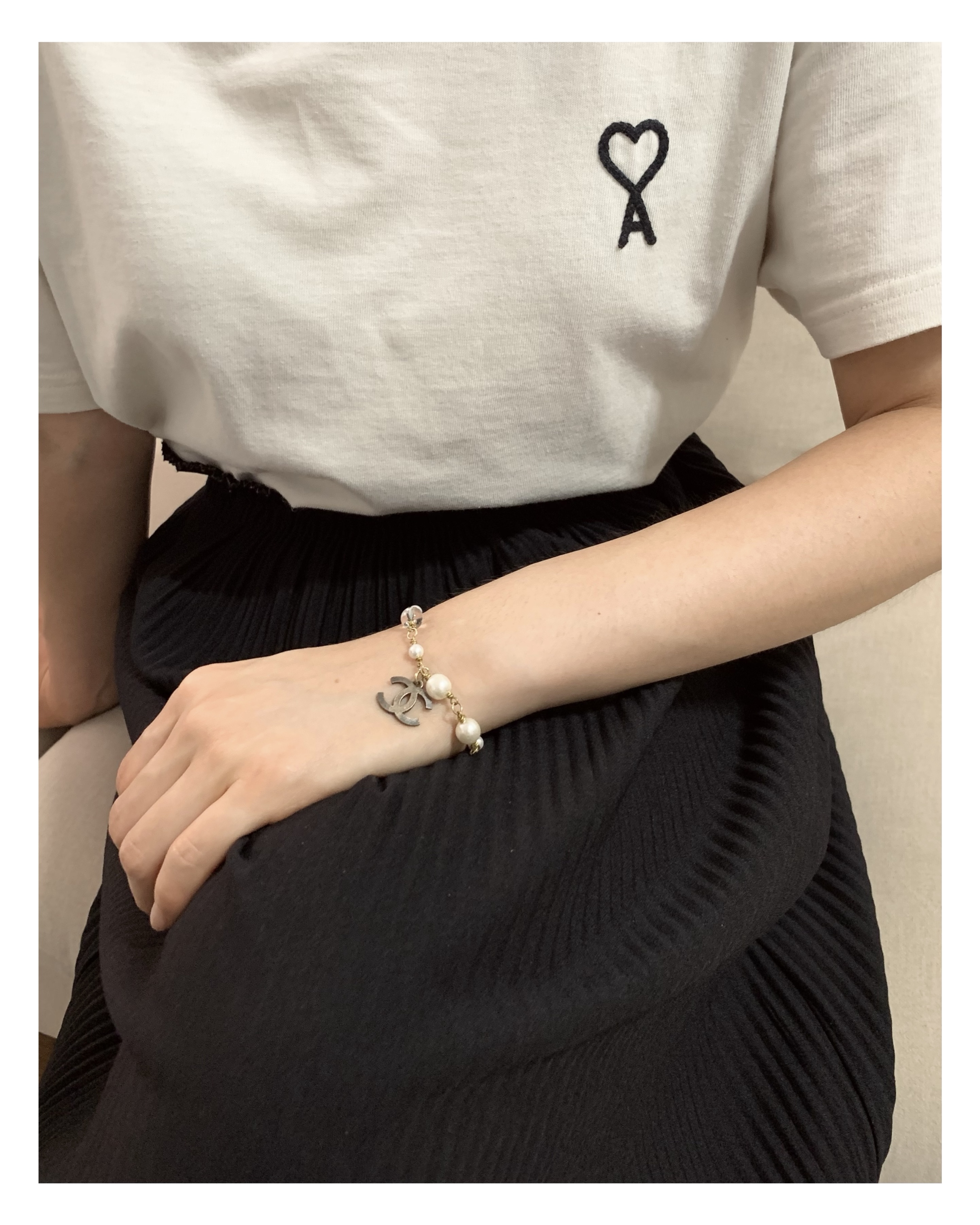 CHANEL bronze CC pearl bracelet