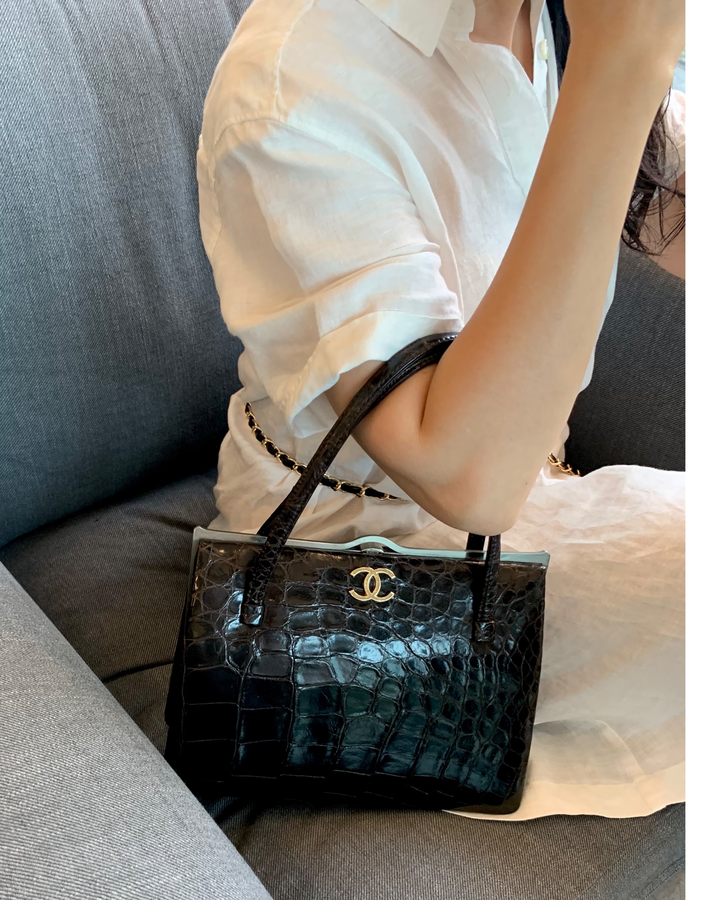 GENUINE vintage crocodile bag X CHANEL hanger CC objet no.36