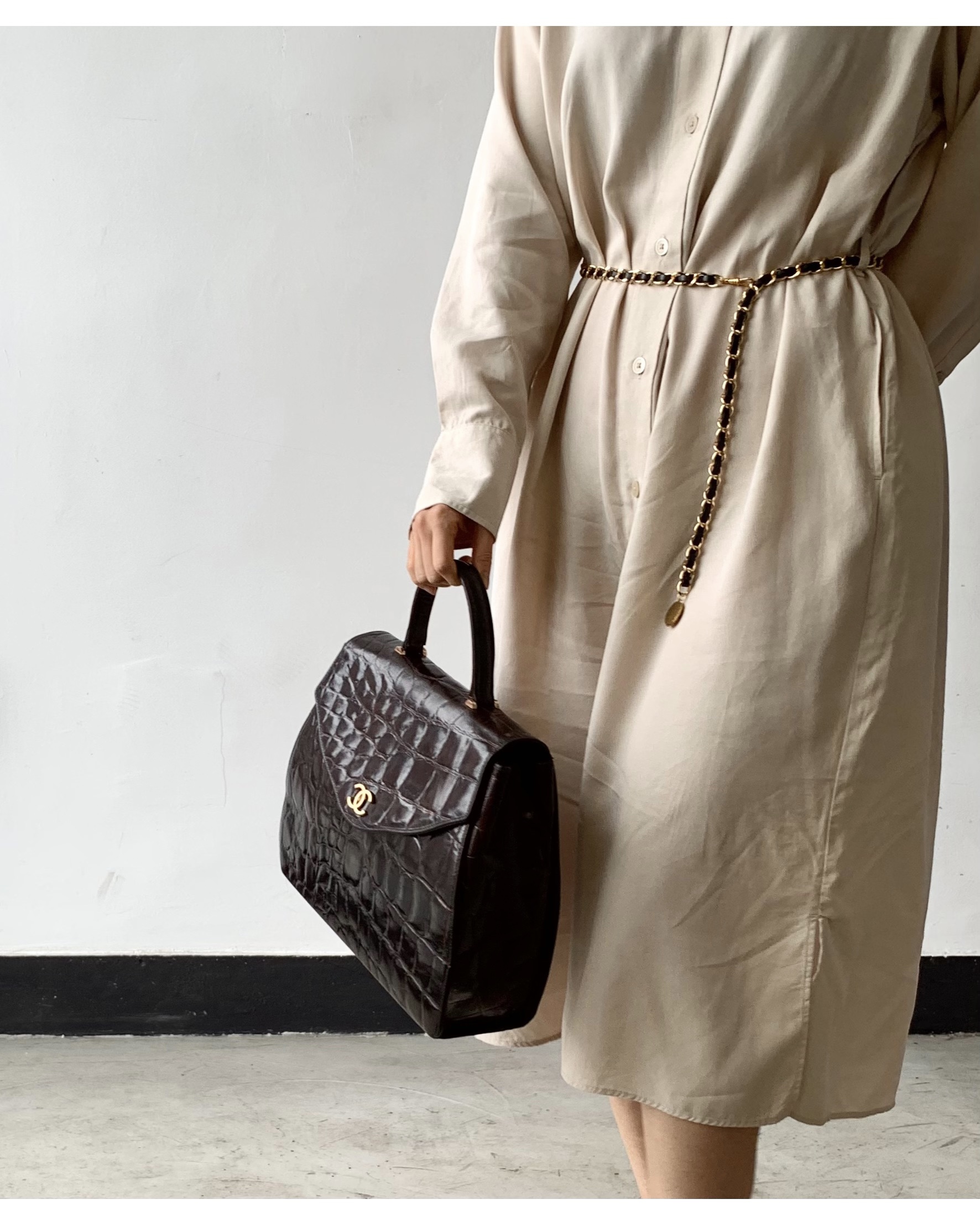 GENUINE vintage crocodile bag X CHANEL hanger CC objet no.38
