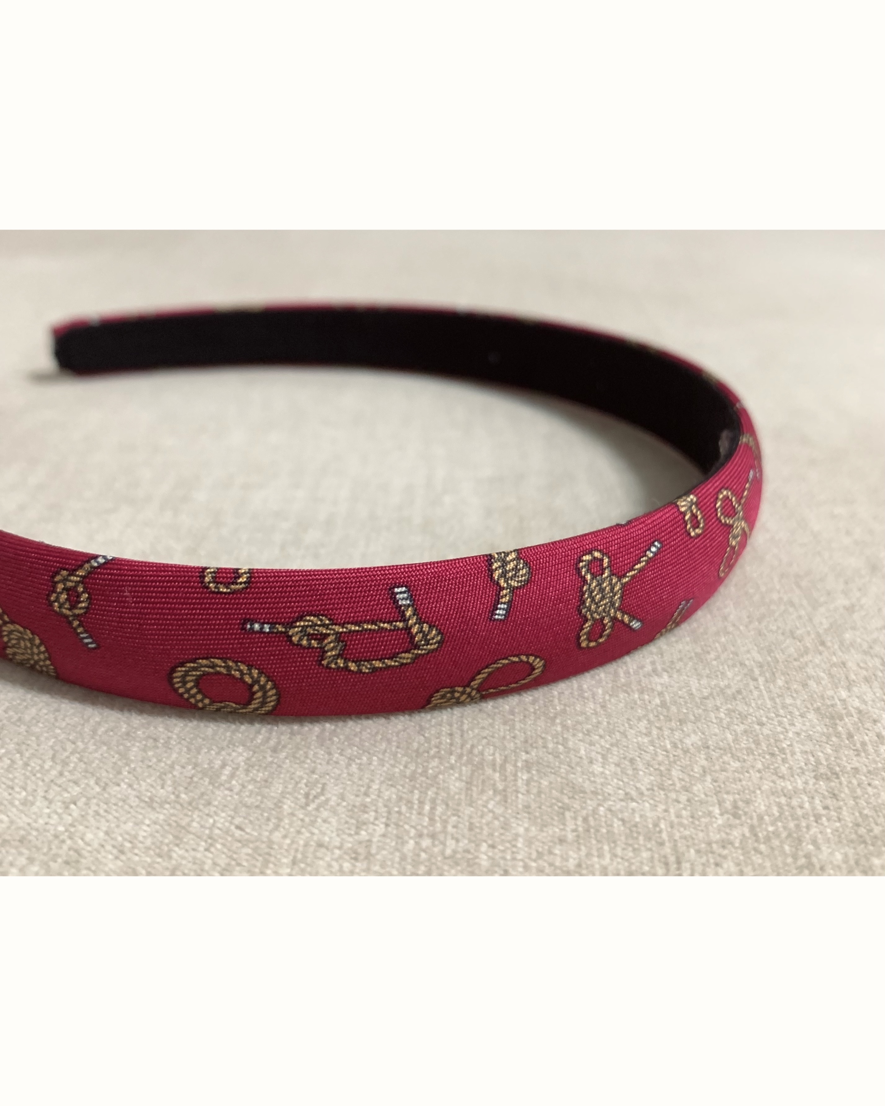 HERMES burgundy silk pattern hair band no.55