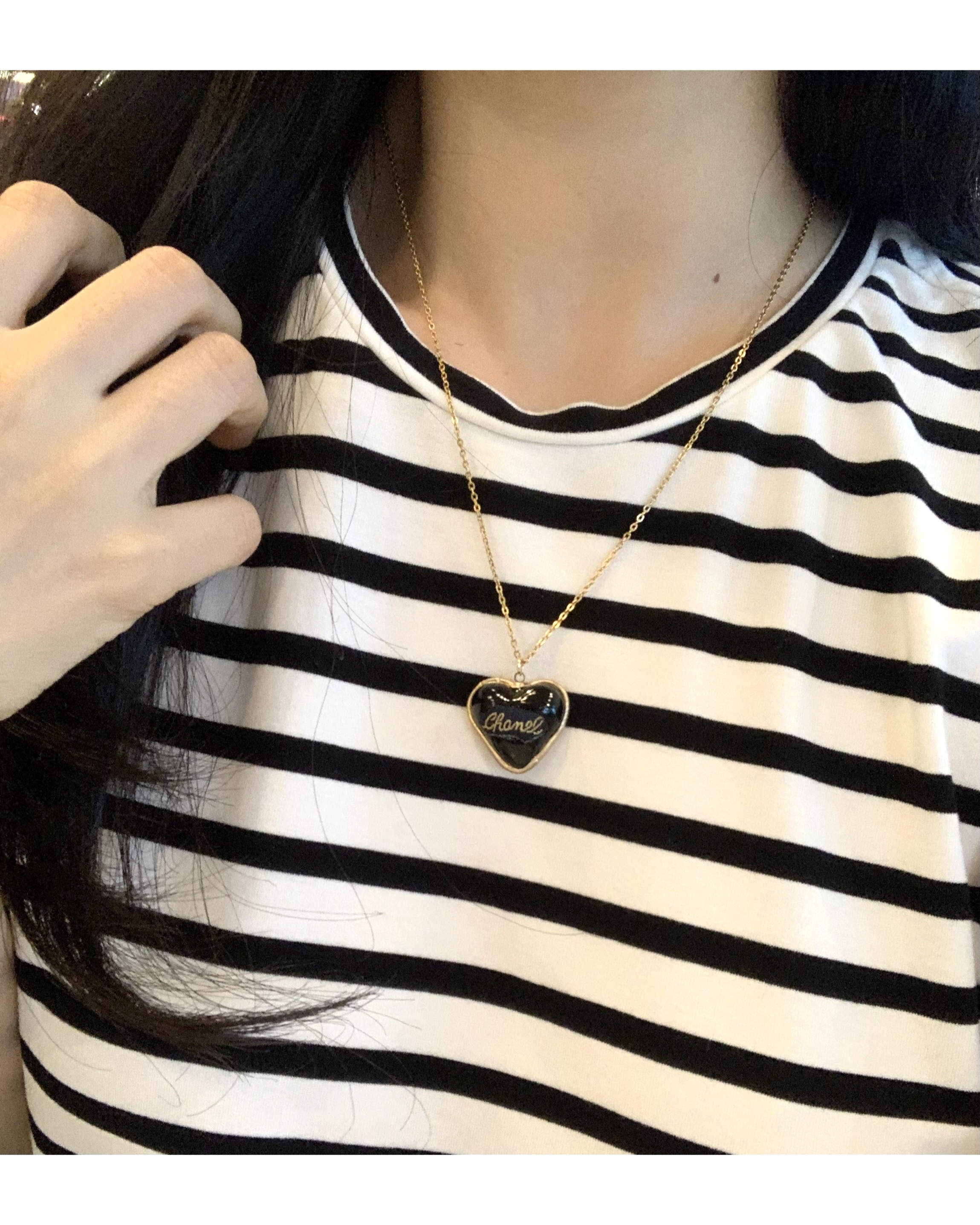 CHANEL heart chocolate Initial silk button necklace no.38