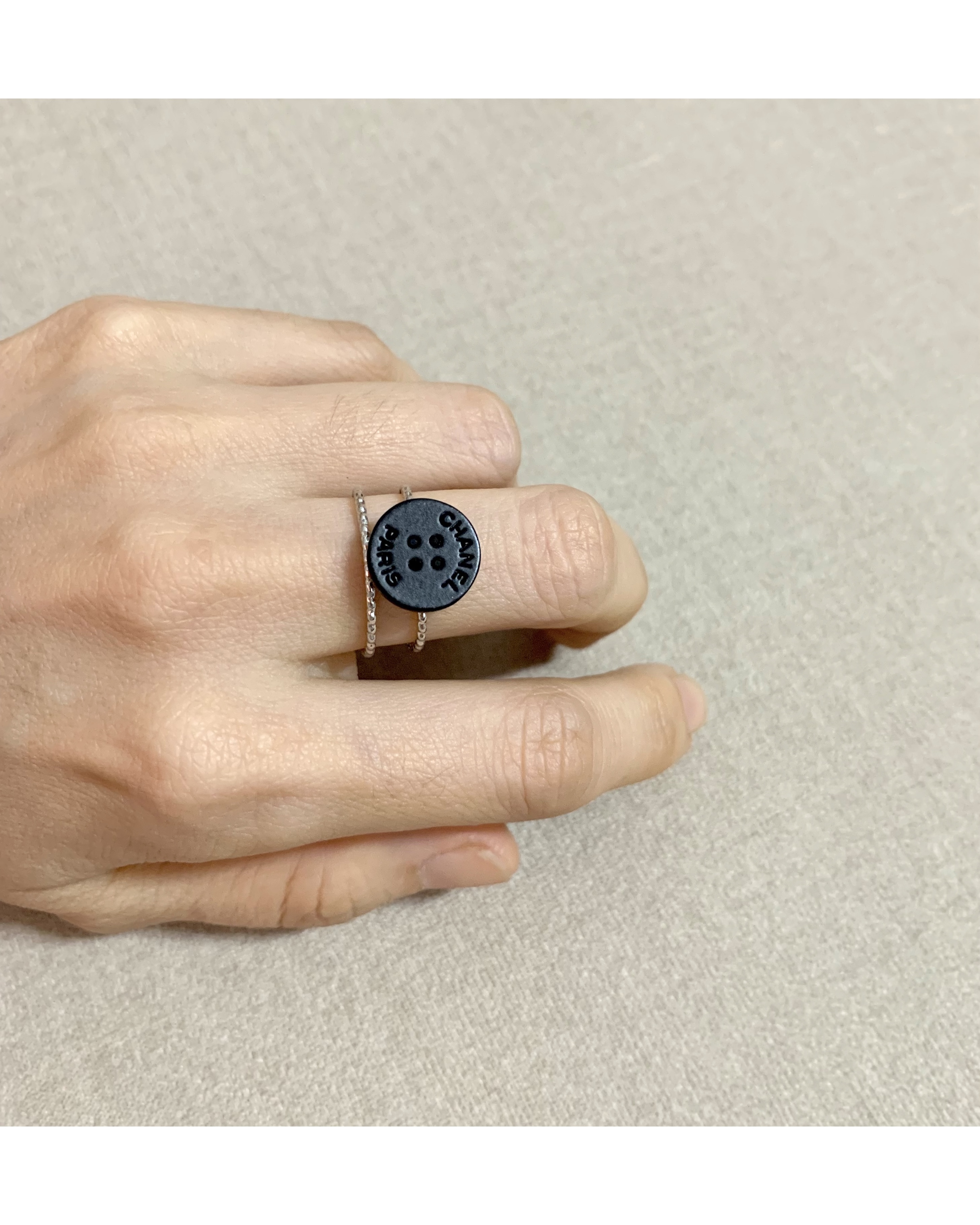 CHANEL button no.68