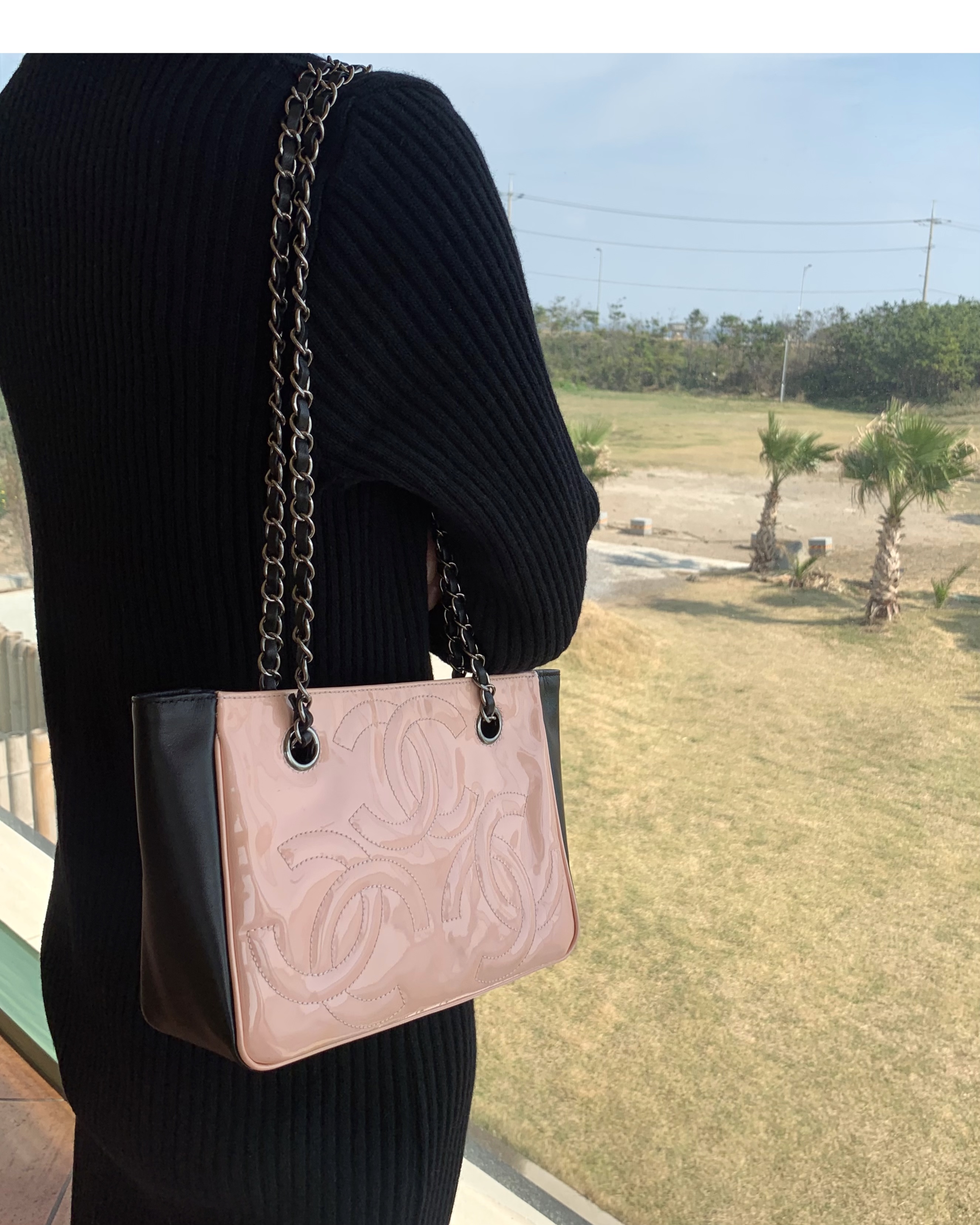 CHANEL pink triple CC black combination chain bag no.47