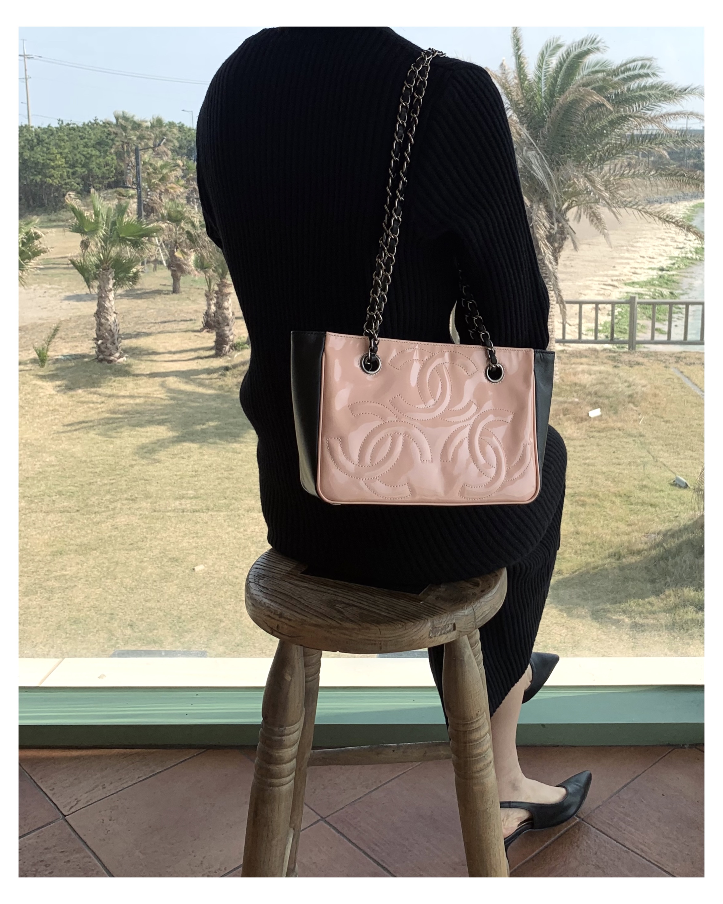 CHANEL pink triple CC black combination chain bag no.47
