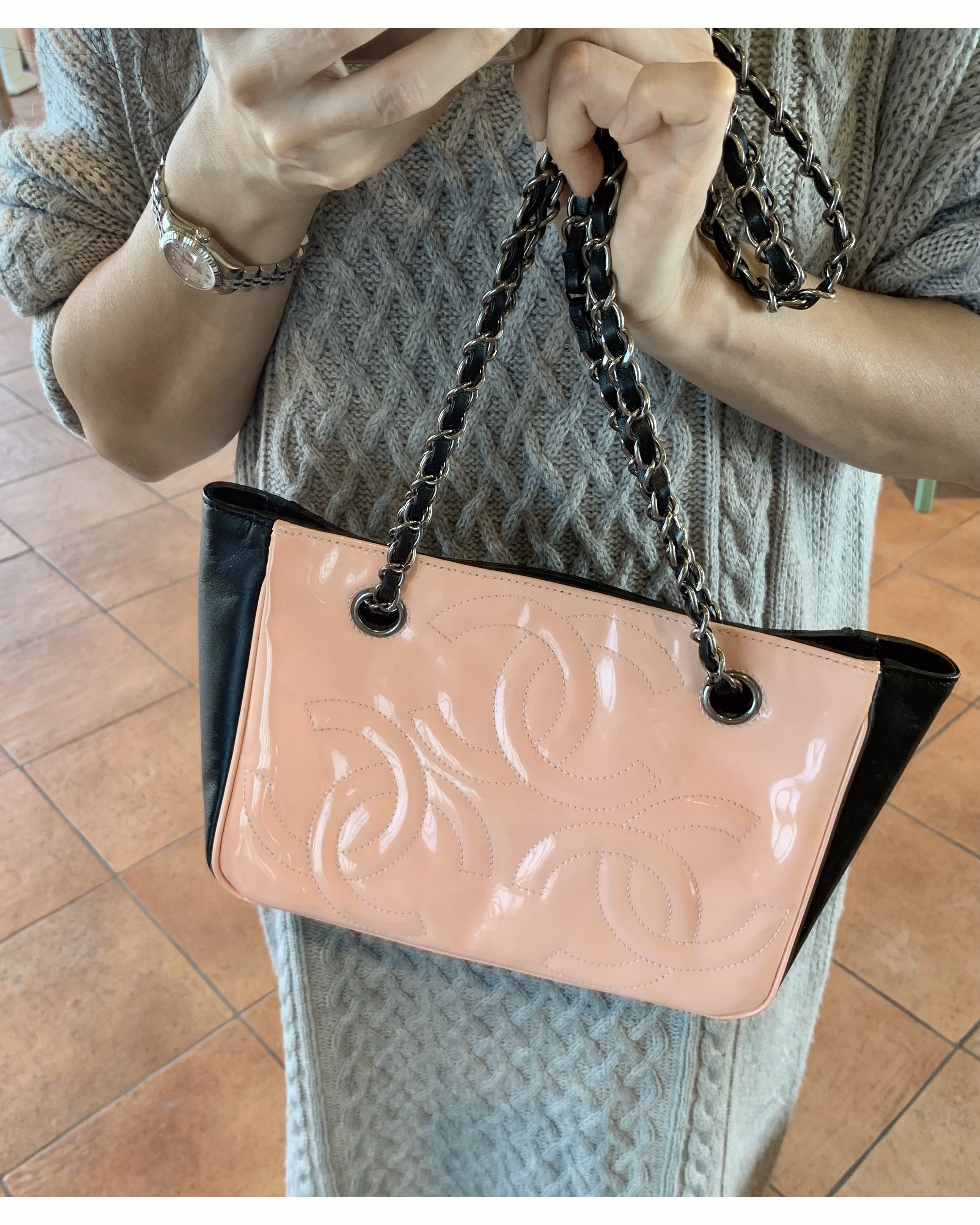 CHANEL pink triple CC black combination chain bag no.47