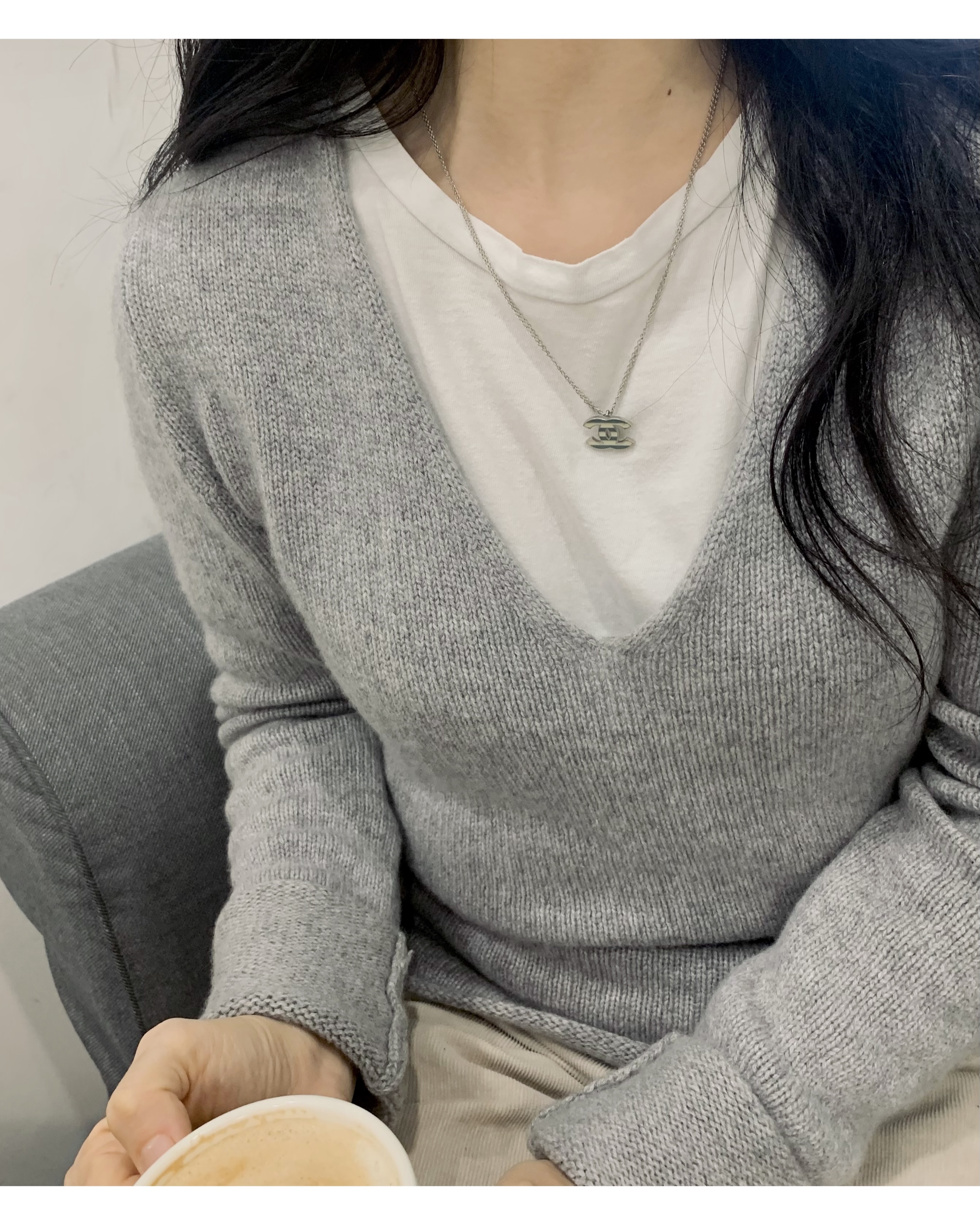 13년도 CHANEL mint/beige stripe CC necklace