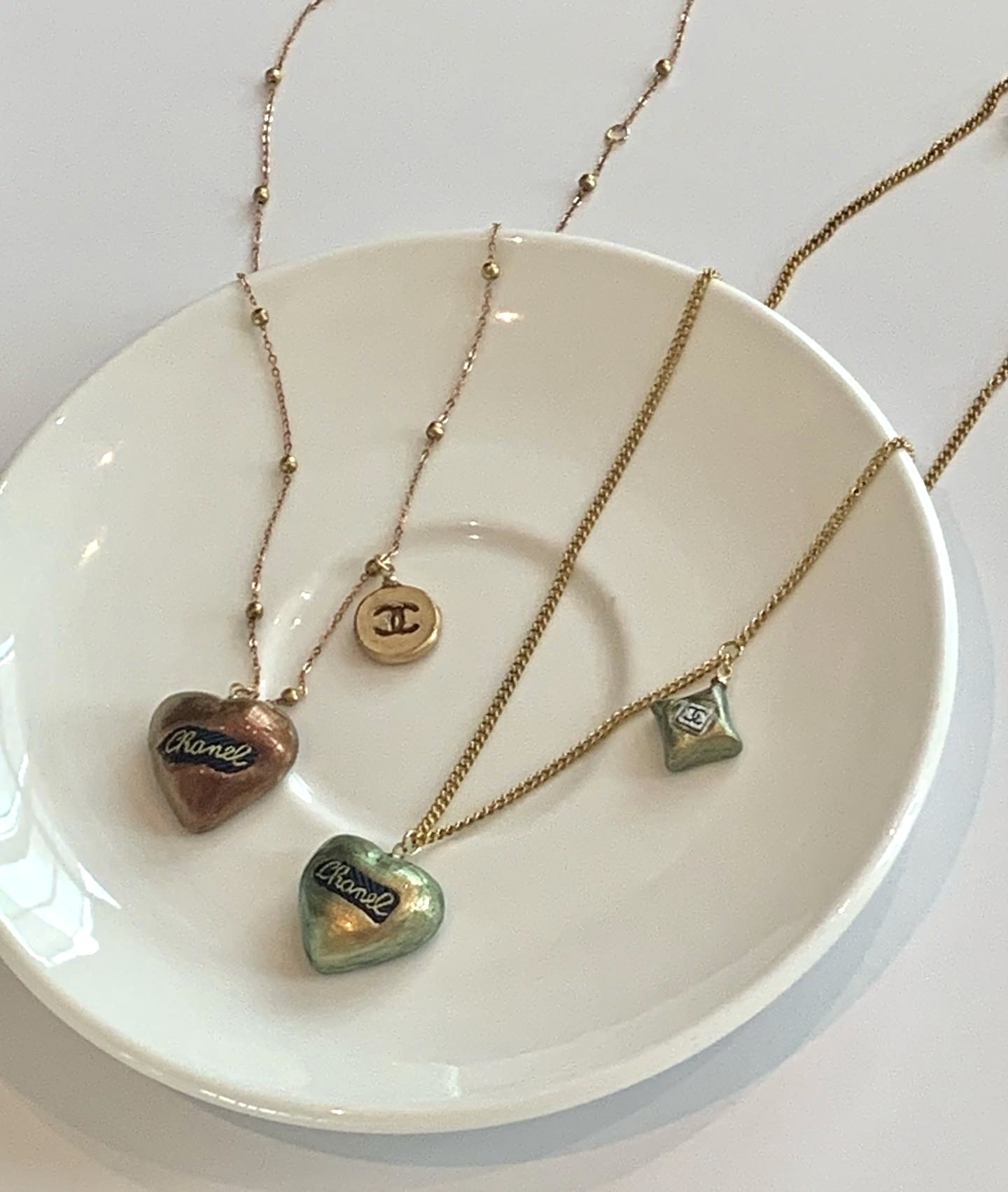 CHANEL heart & small charm necklace no.44
