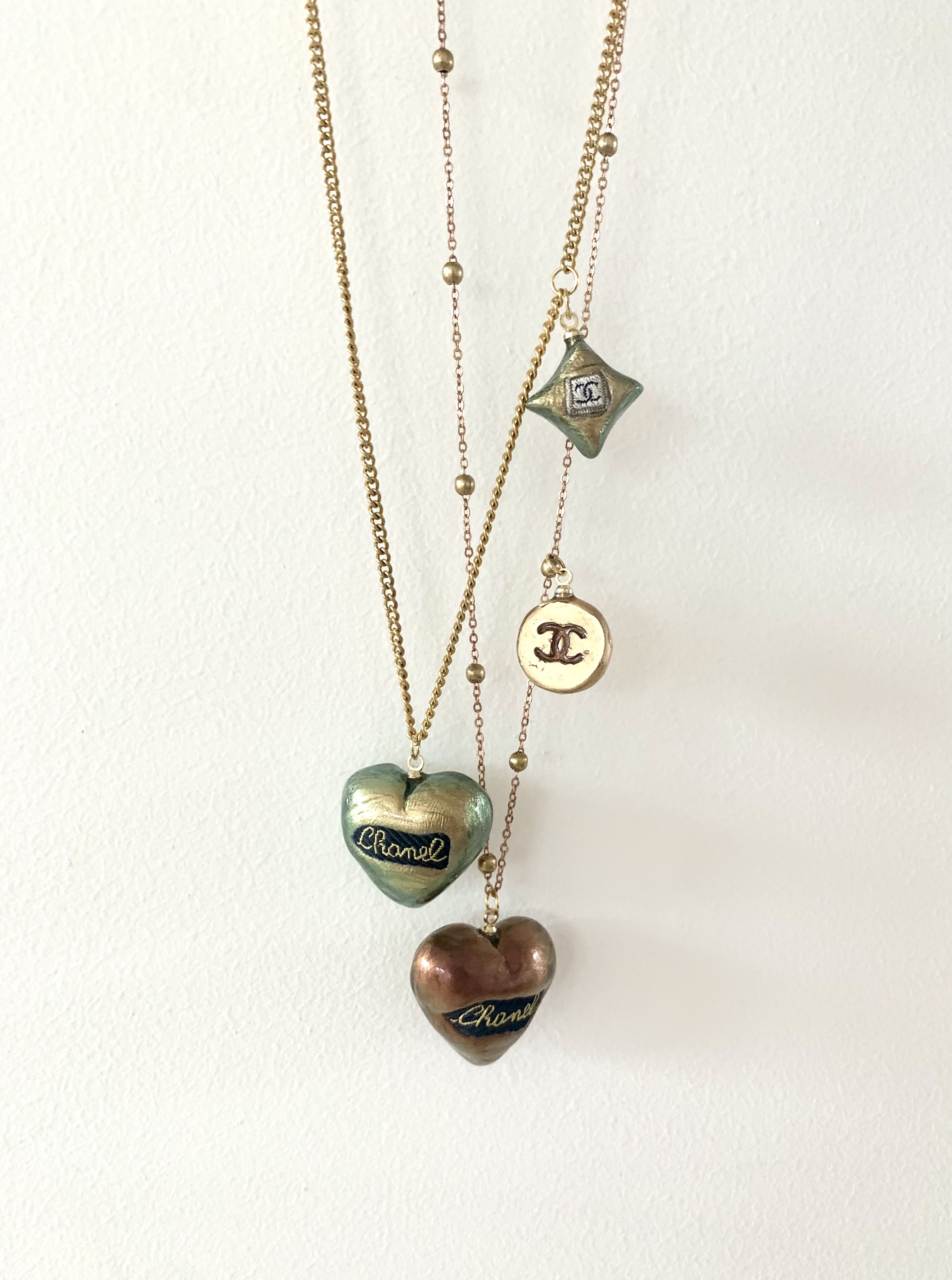 CHANEL heart & small charm necklace no.44