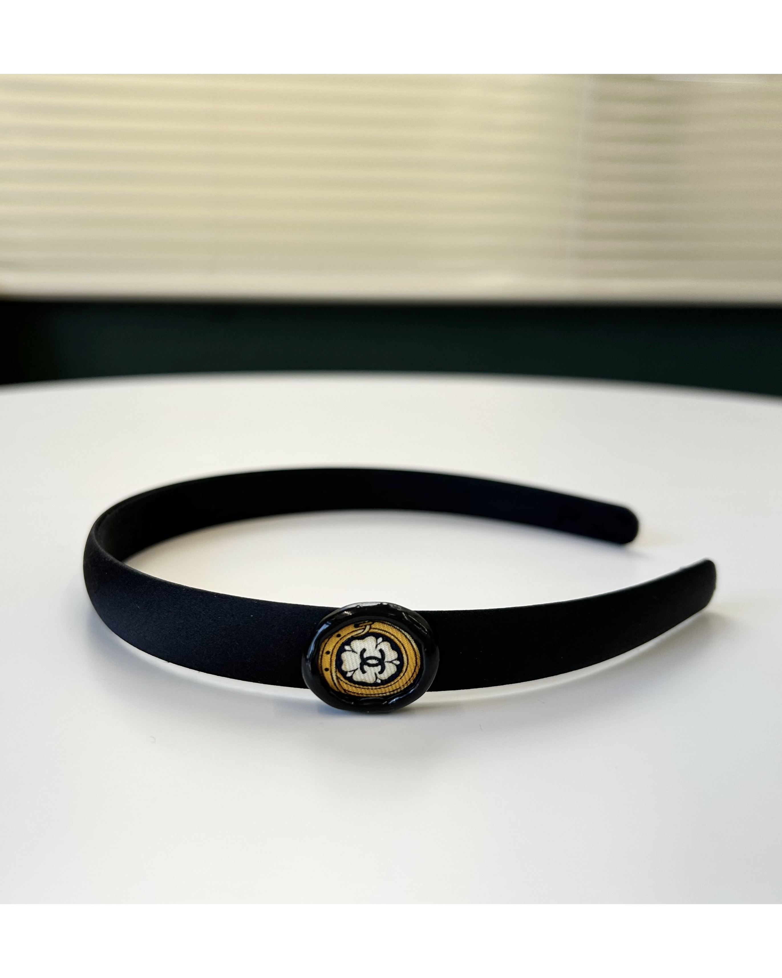CHANEL silk camelia CC hair band no.60