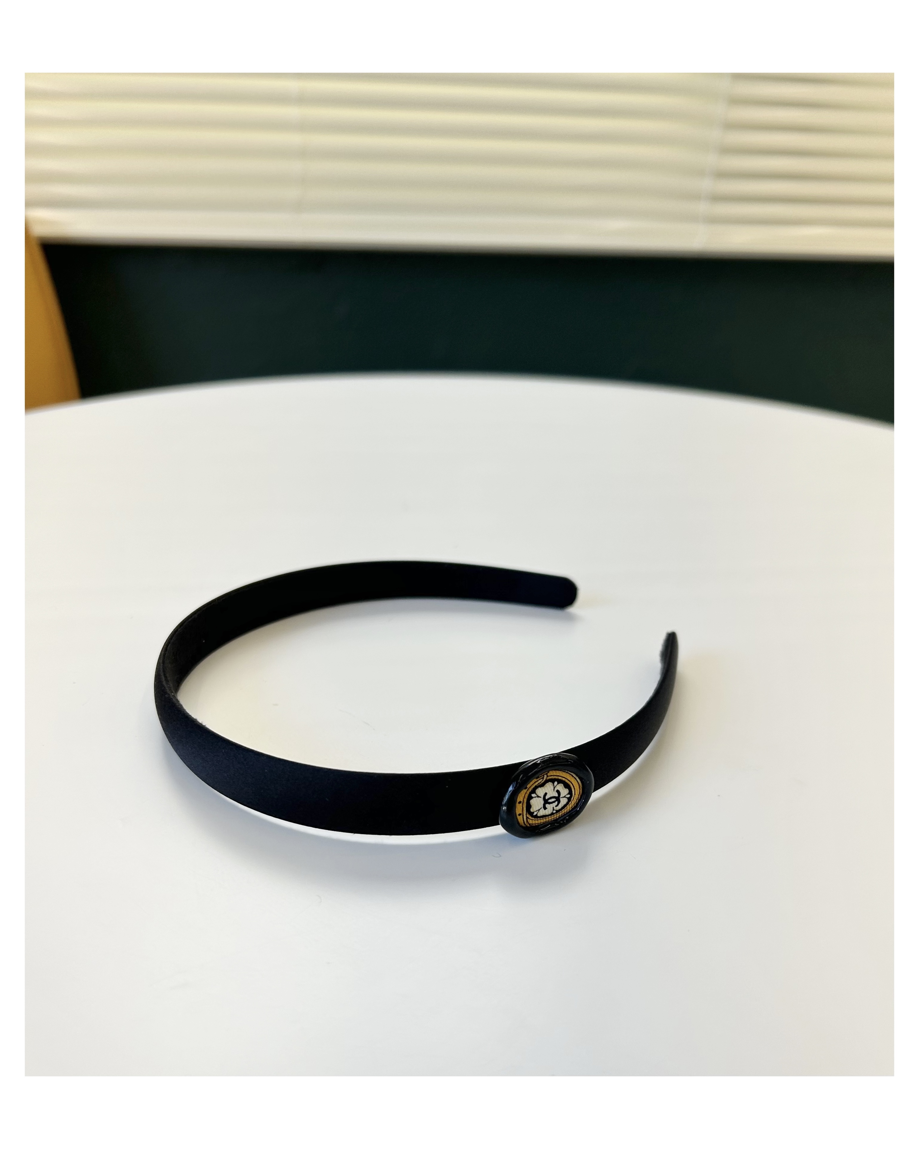 CHANEL silk camelia CC hair band no.60