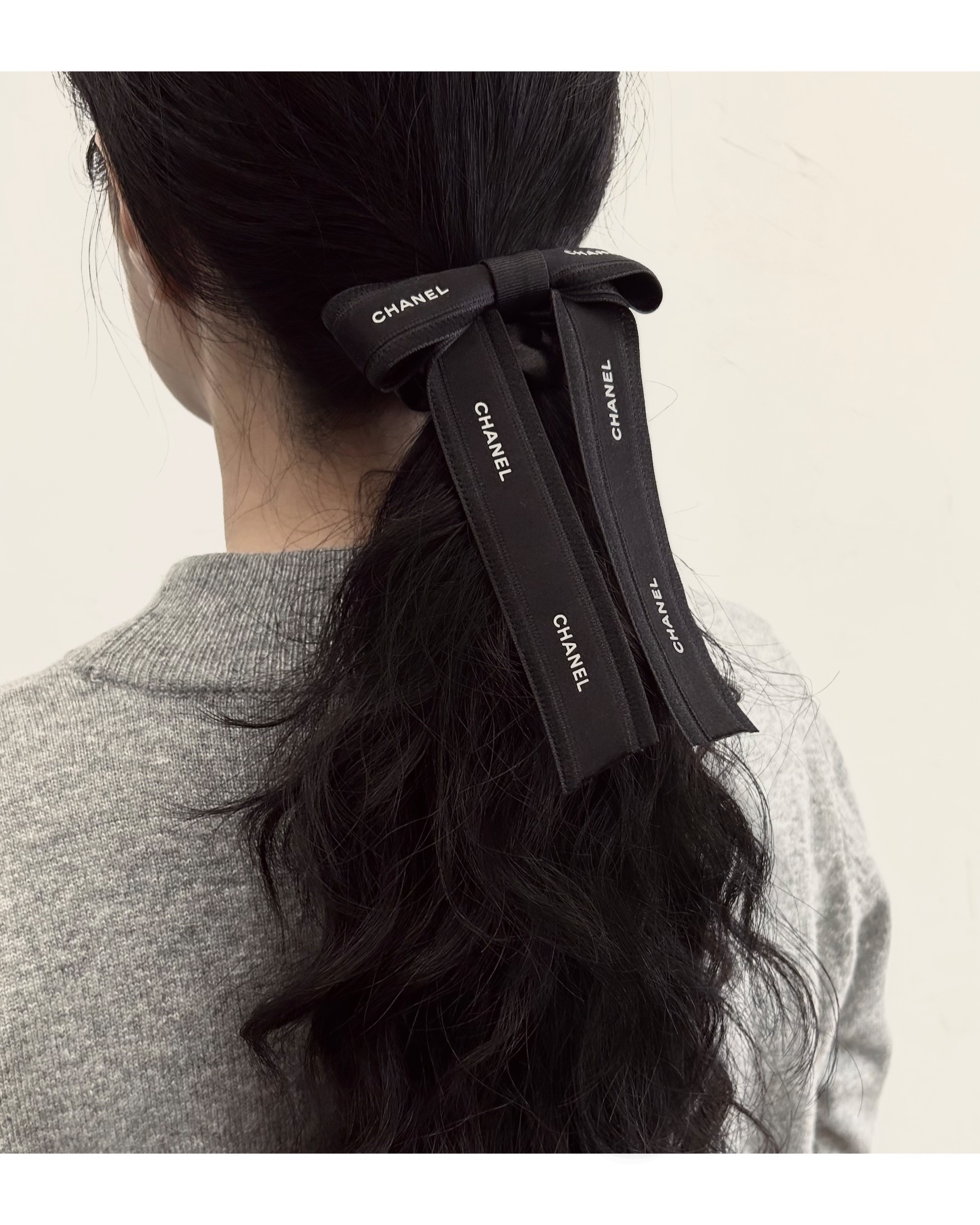 CHANEL black ribbon hair scrunchie no.62