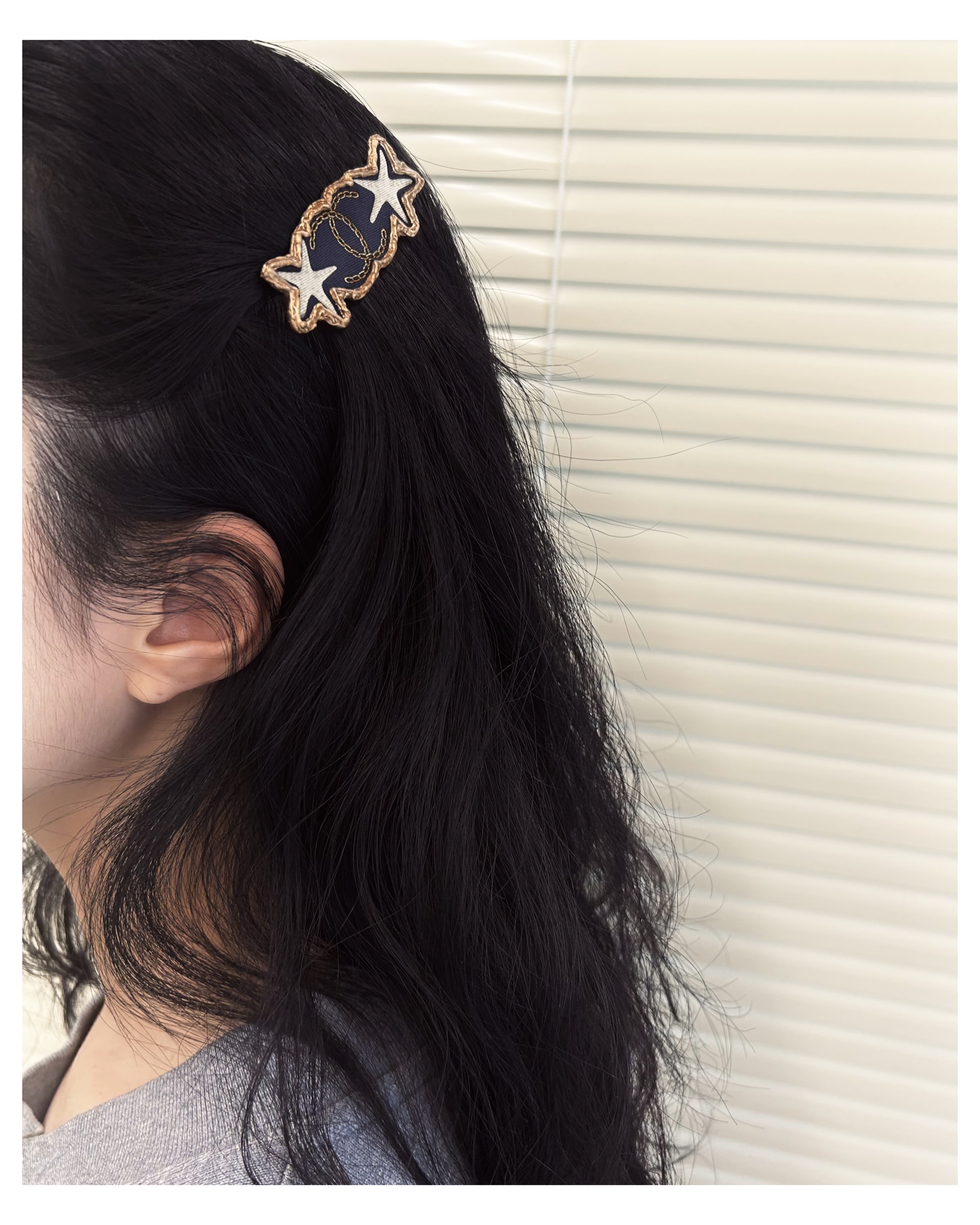 CHANEL silk star CC hair clip no.63