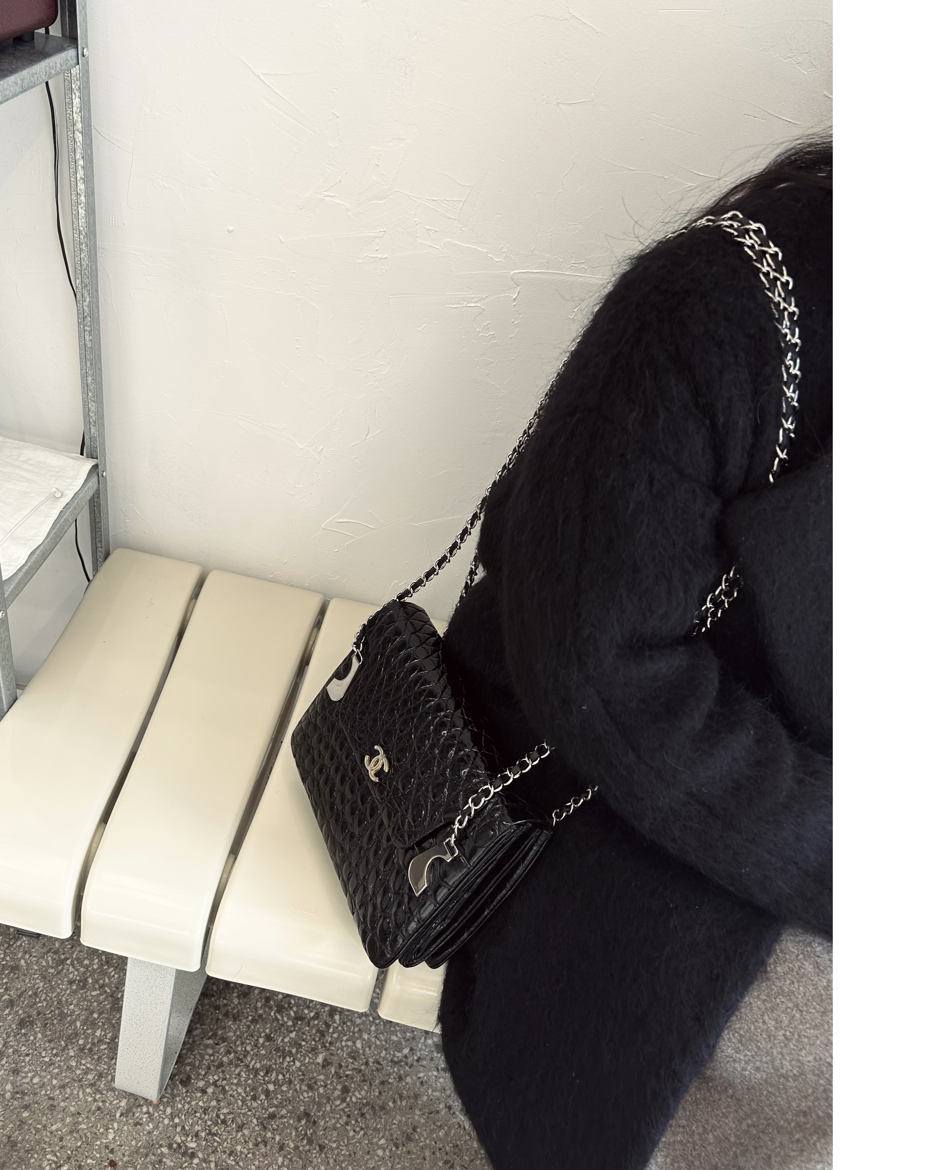GENUINE vintage crocodile bag X CHANEL hanger CC objet no.37
