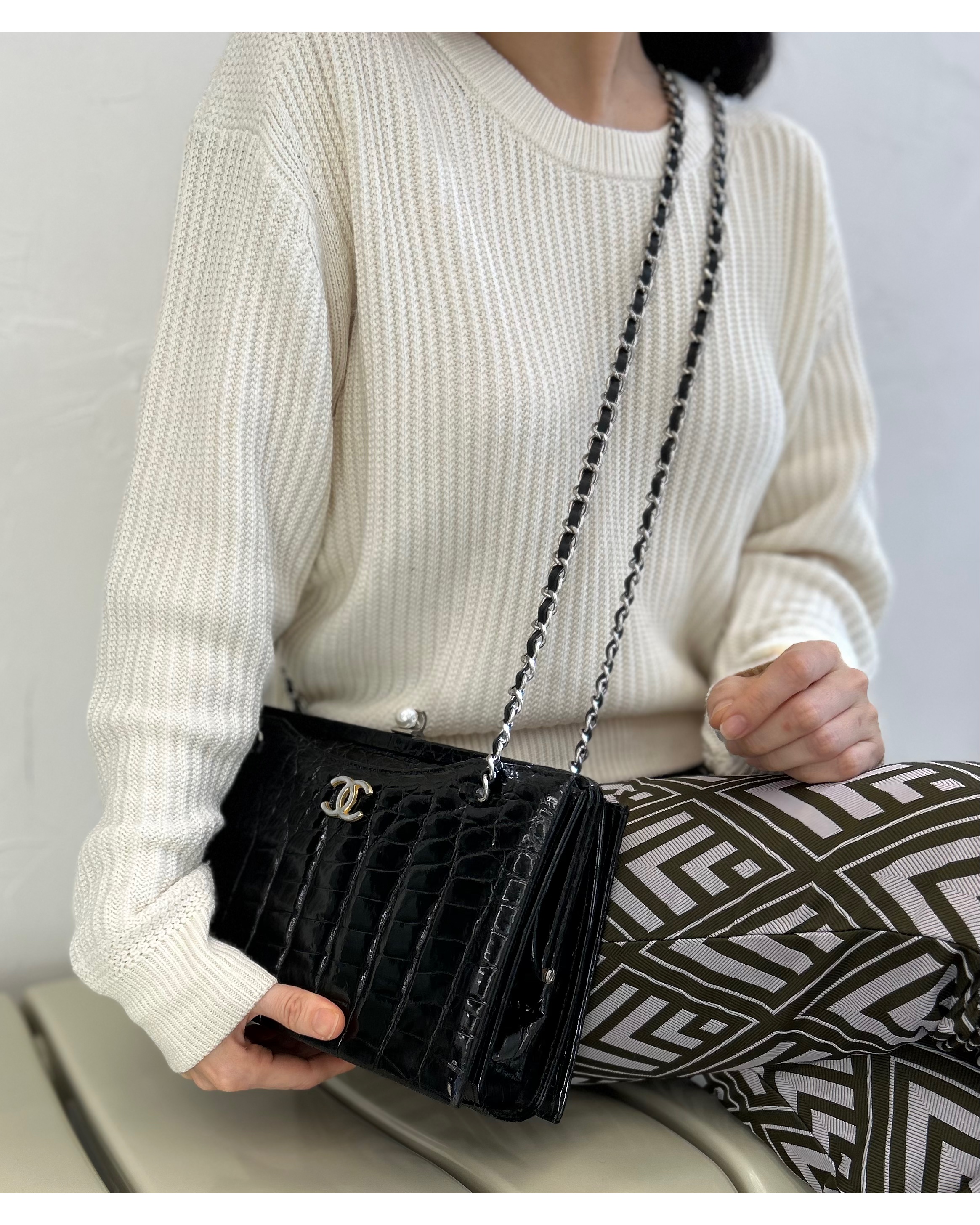 GENUINE vintage crocodile bag X CHANEL hanger CC objet no.39