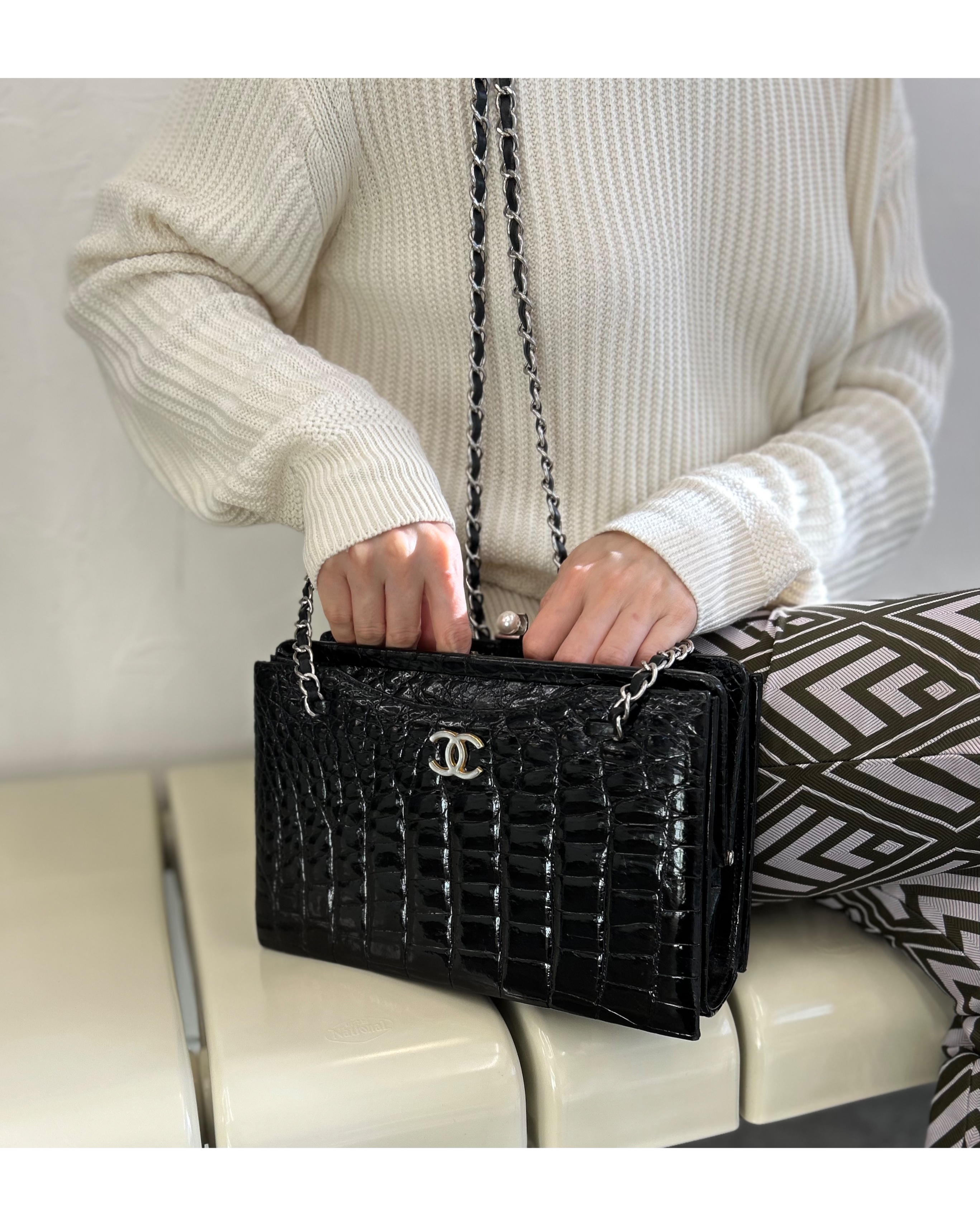 GENUINE vintage crocodile bag X CHANEL hanger CC objet no.39