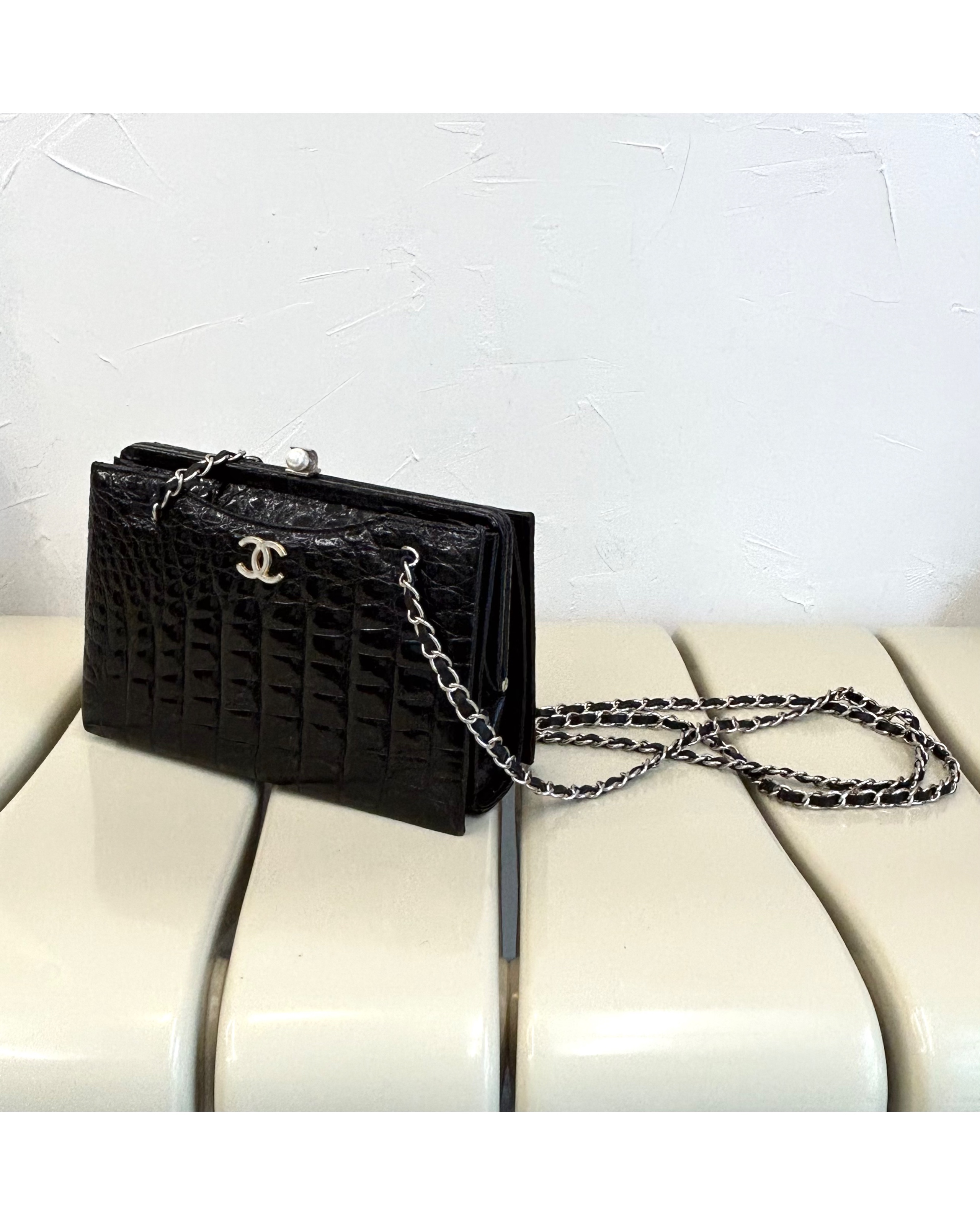 GENUINE vintage crocodile bag X CHANEL hanger CC objet no.39