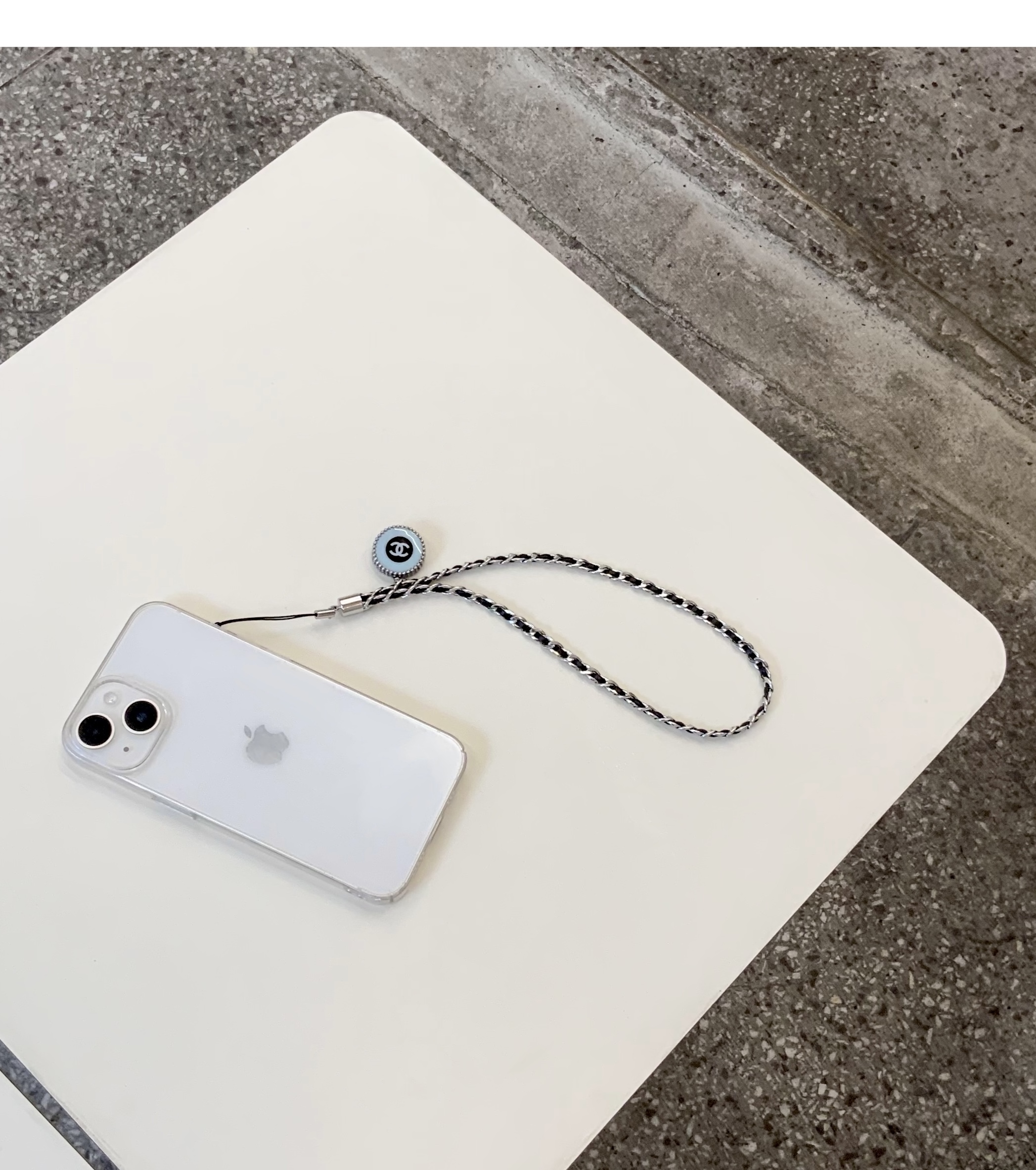 CHANEL cosmetic pendant phone strap (skyblue)