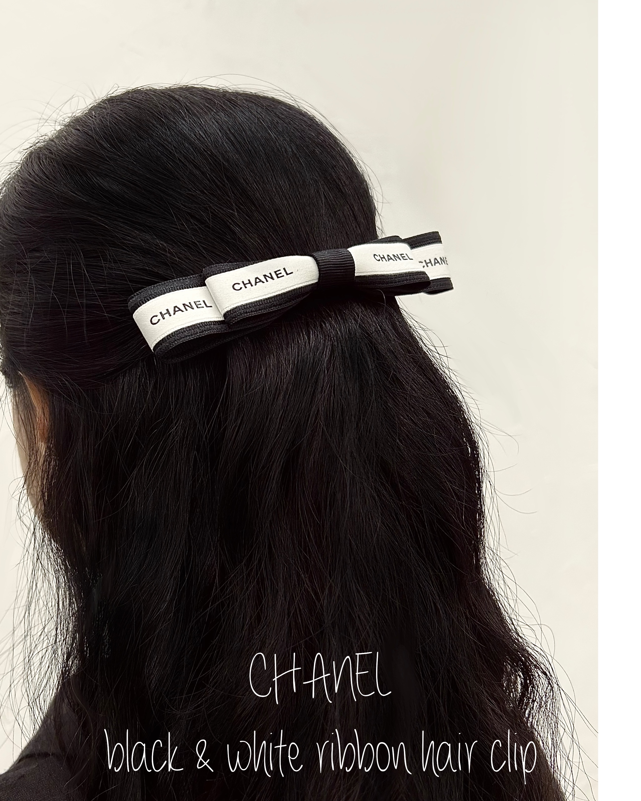 CHANEL black CC heart hair clip no.65