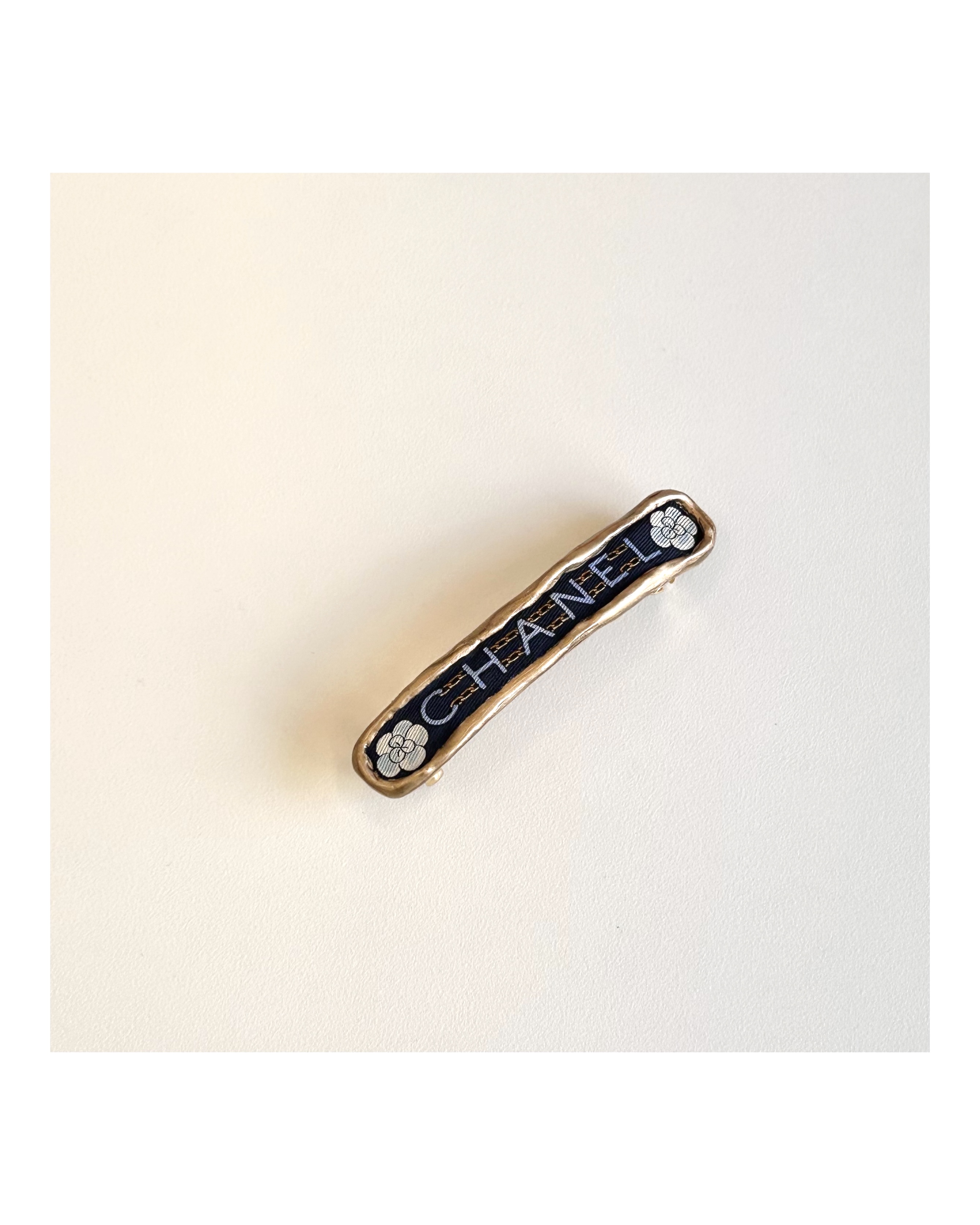 CHANEL camellia initial hair clip no.69
