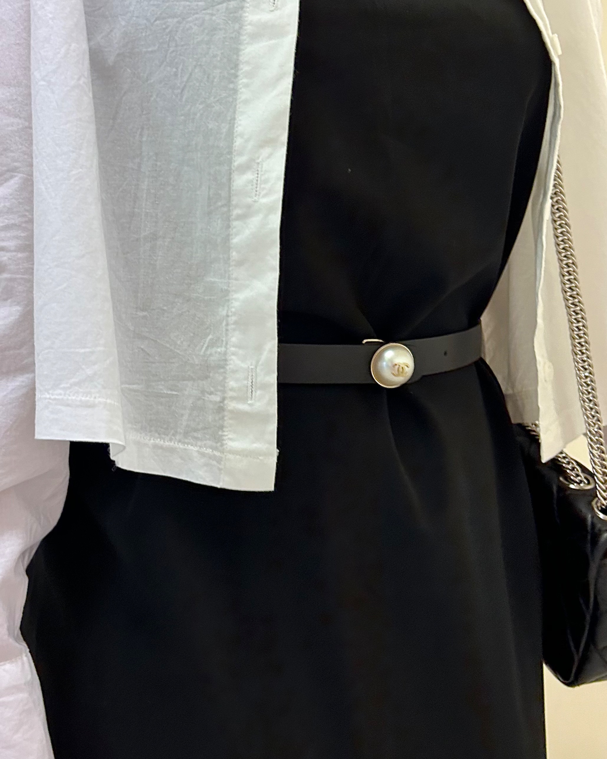 CHANEL pearl CC leather belt