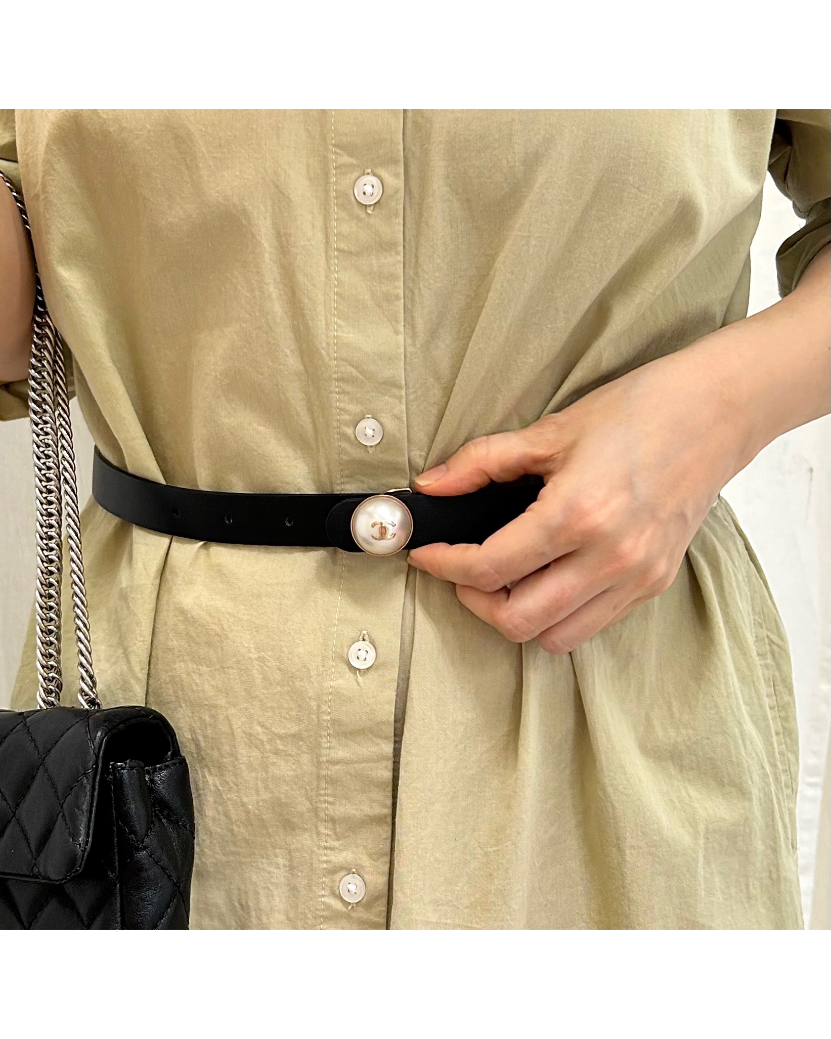 CHANEL pearl CC leather belt