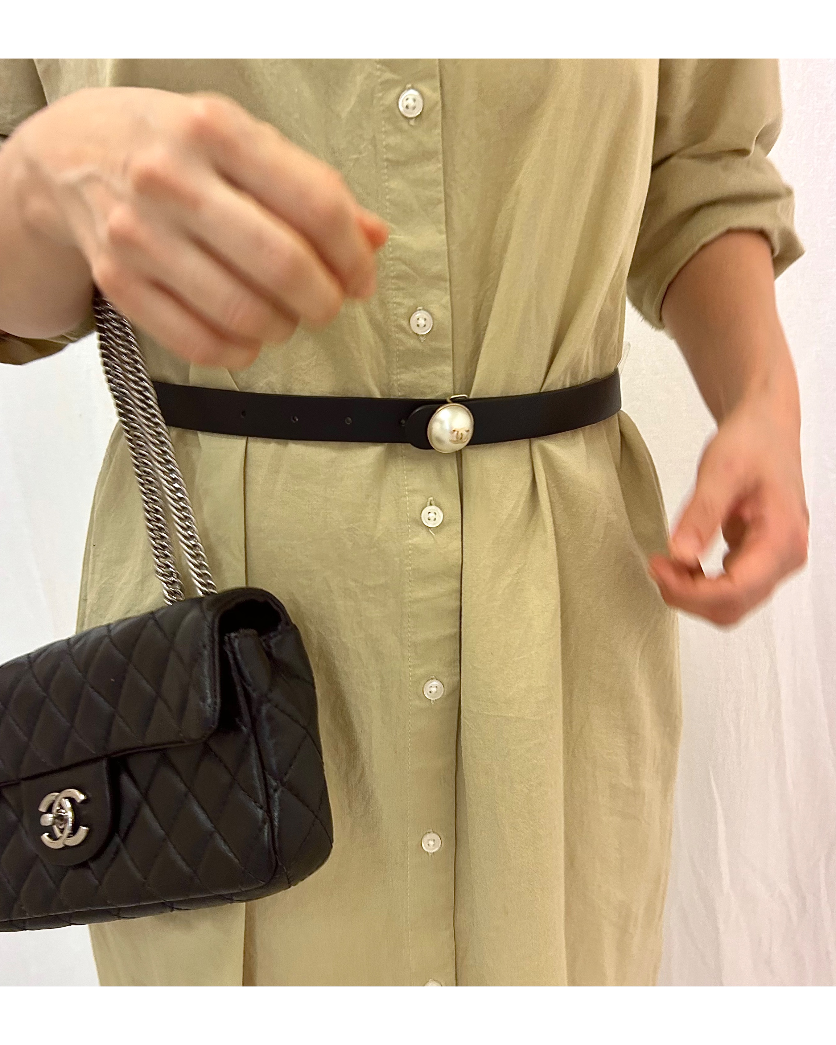 CHANEL pearl CC leather belt