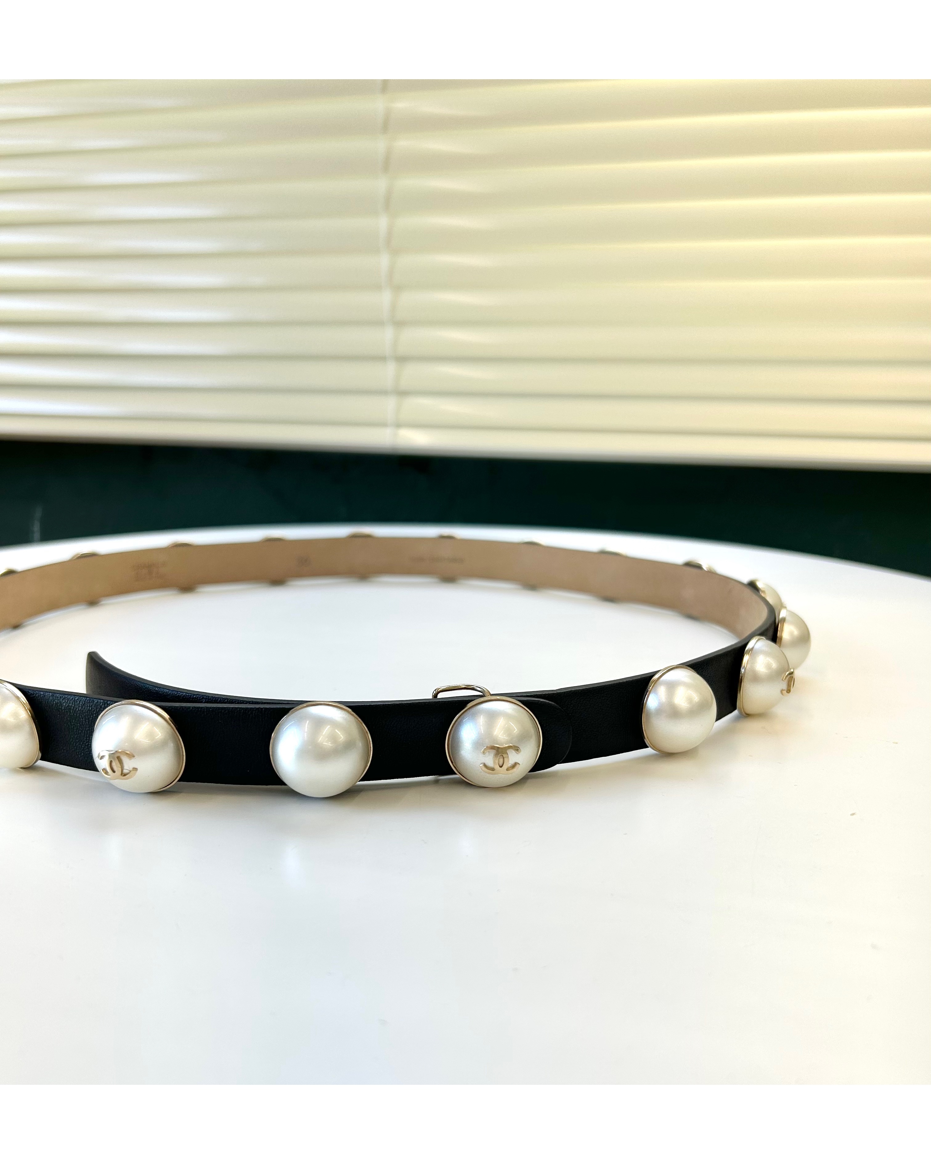 CHANEL pearl CC leather belt