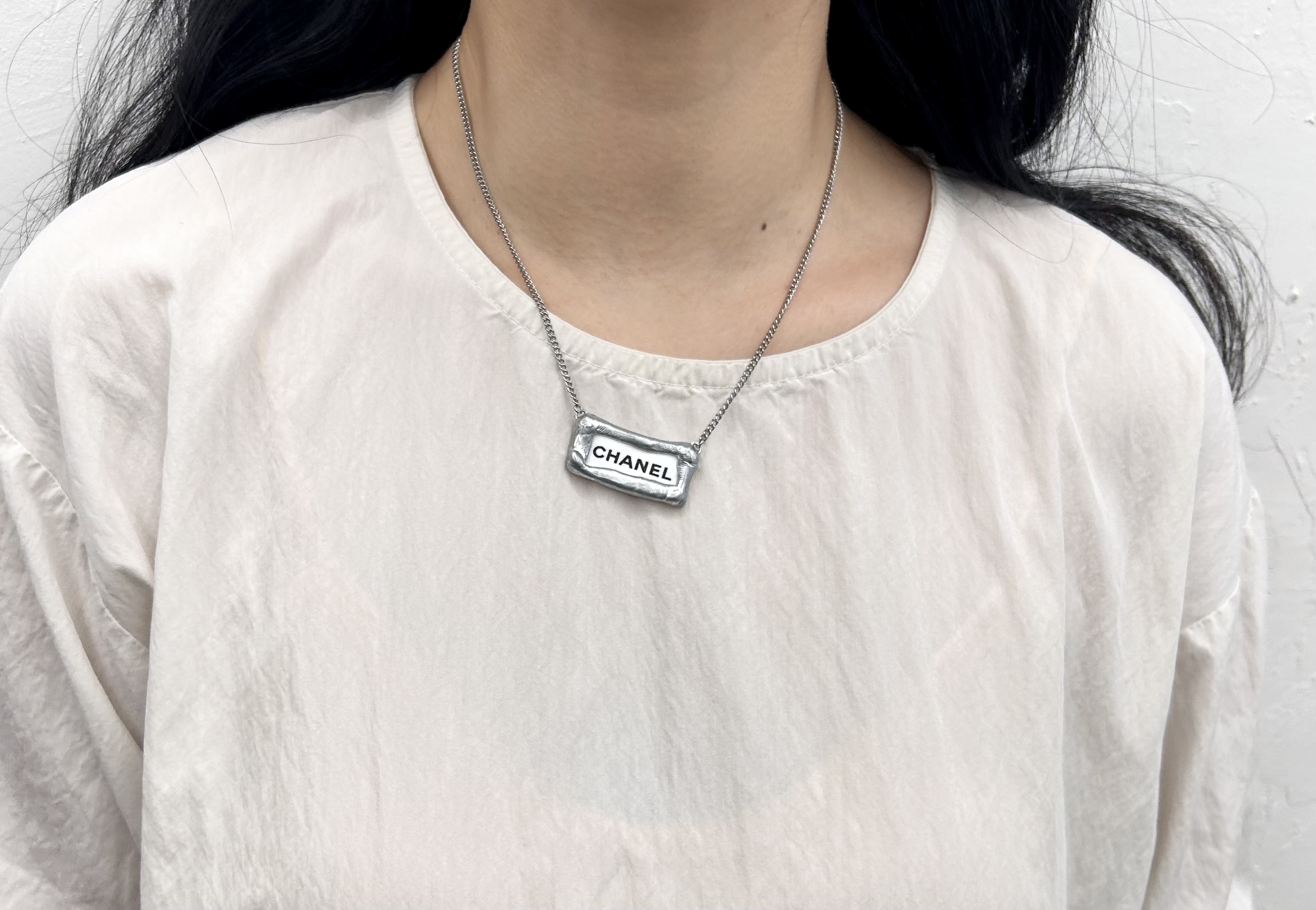 Initial ribbon necklace (ver. silver)