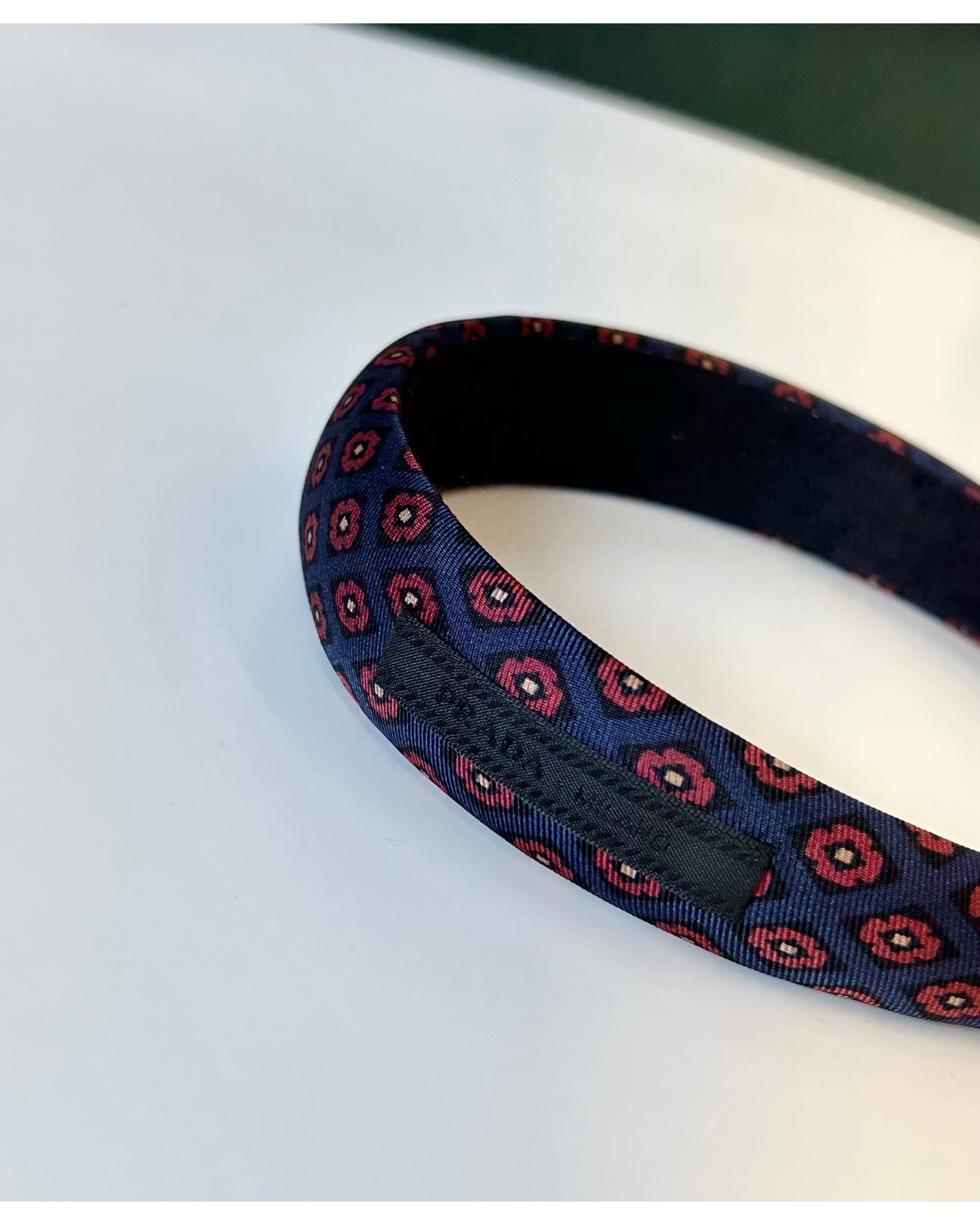 PRADA navy & burgundy silk hair band no.72