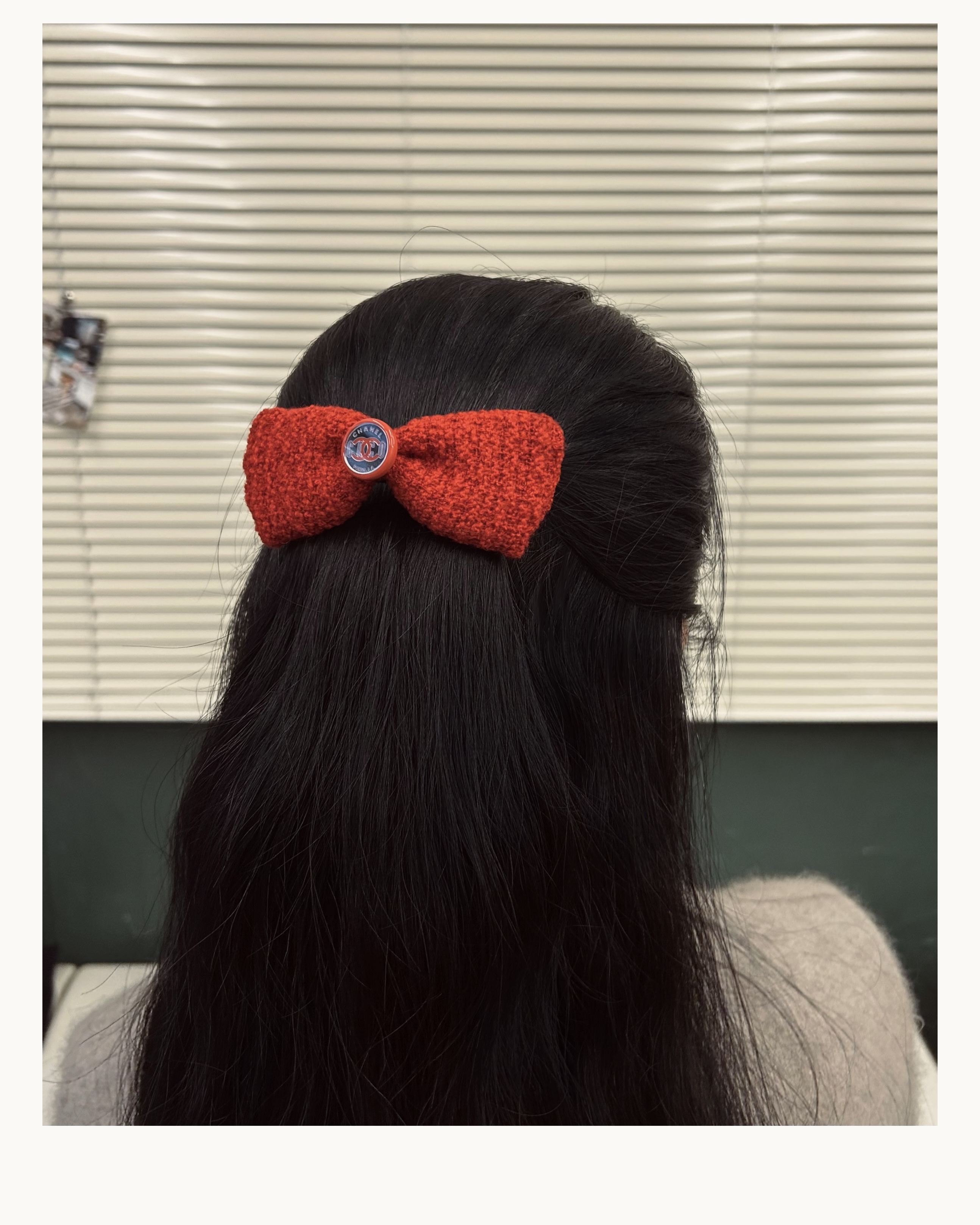 CHANEL red tweed ribbon & mirror button hair clip no.74