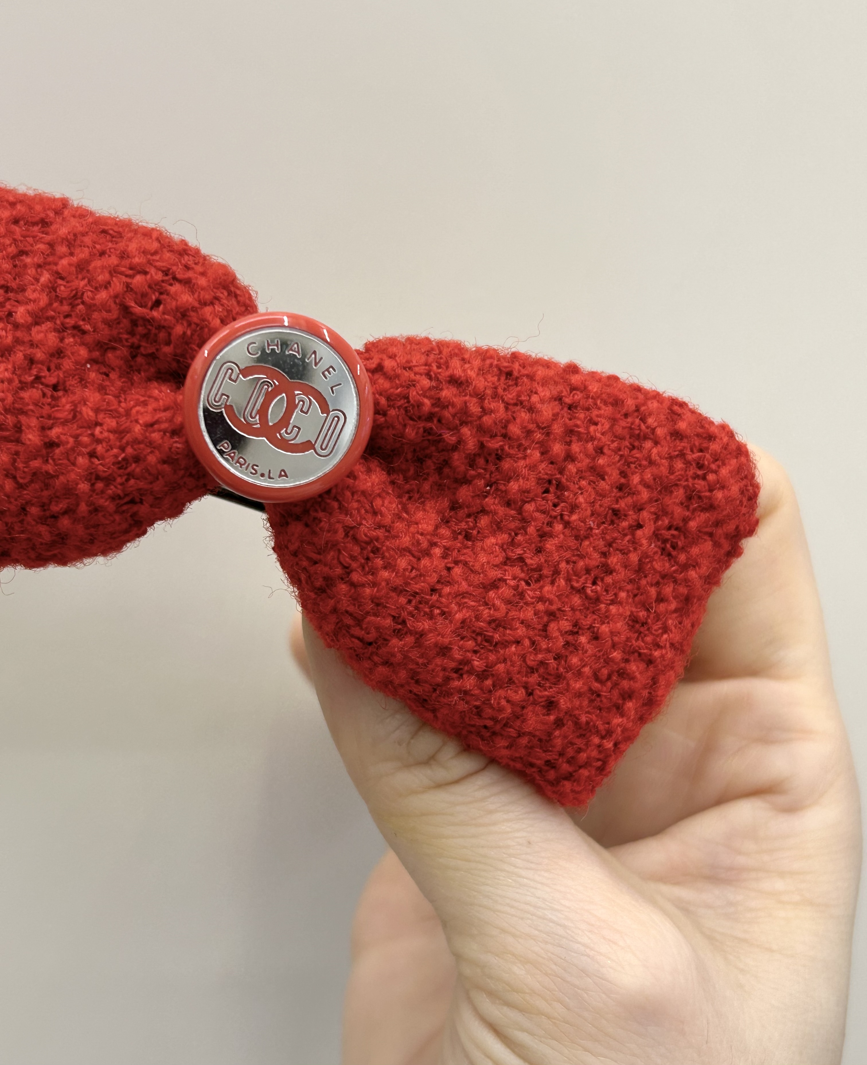 CHANEL red tweed ribbon & mirror button hair clip no.74