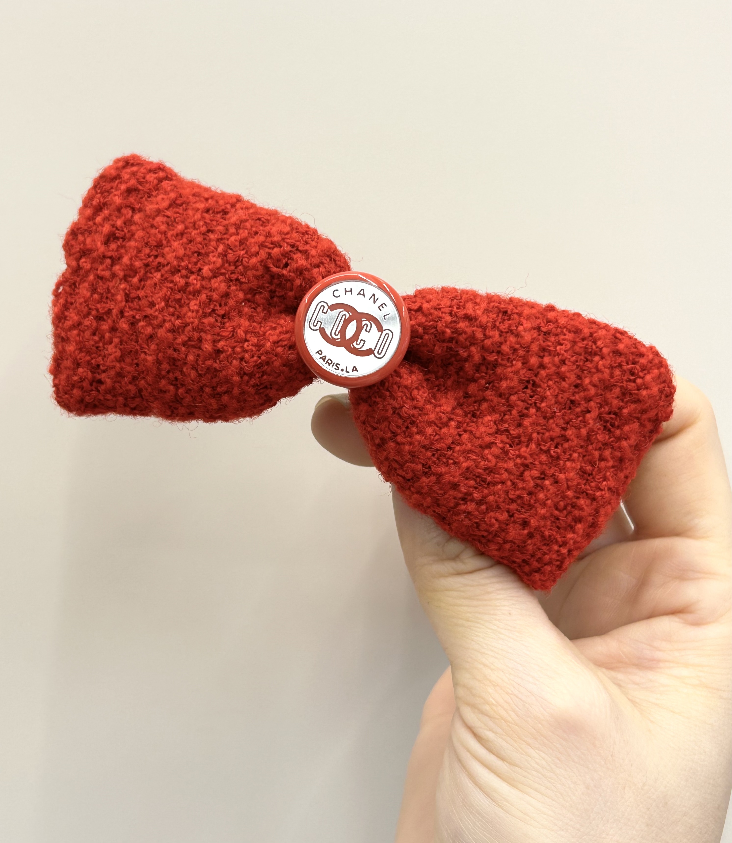 CHANEL red tweed ribbon & mirror button hair clip no.74