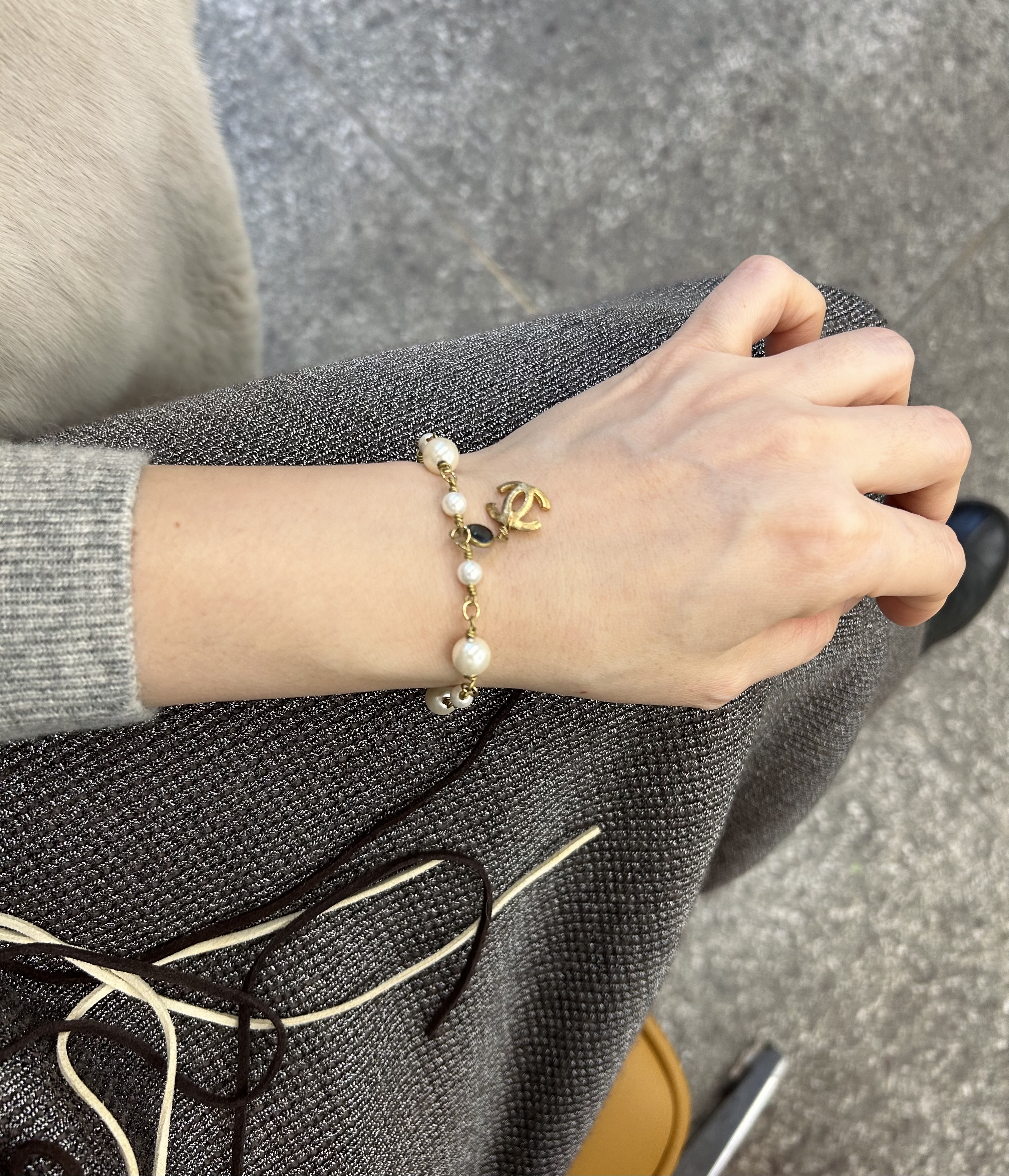 vintage CHANEL CC earring objet pearl bracelet