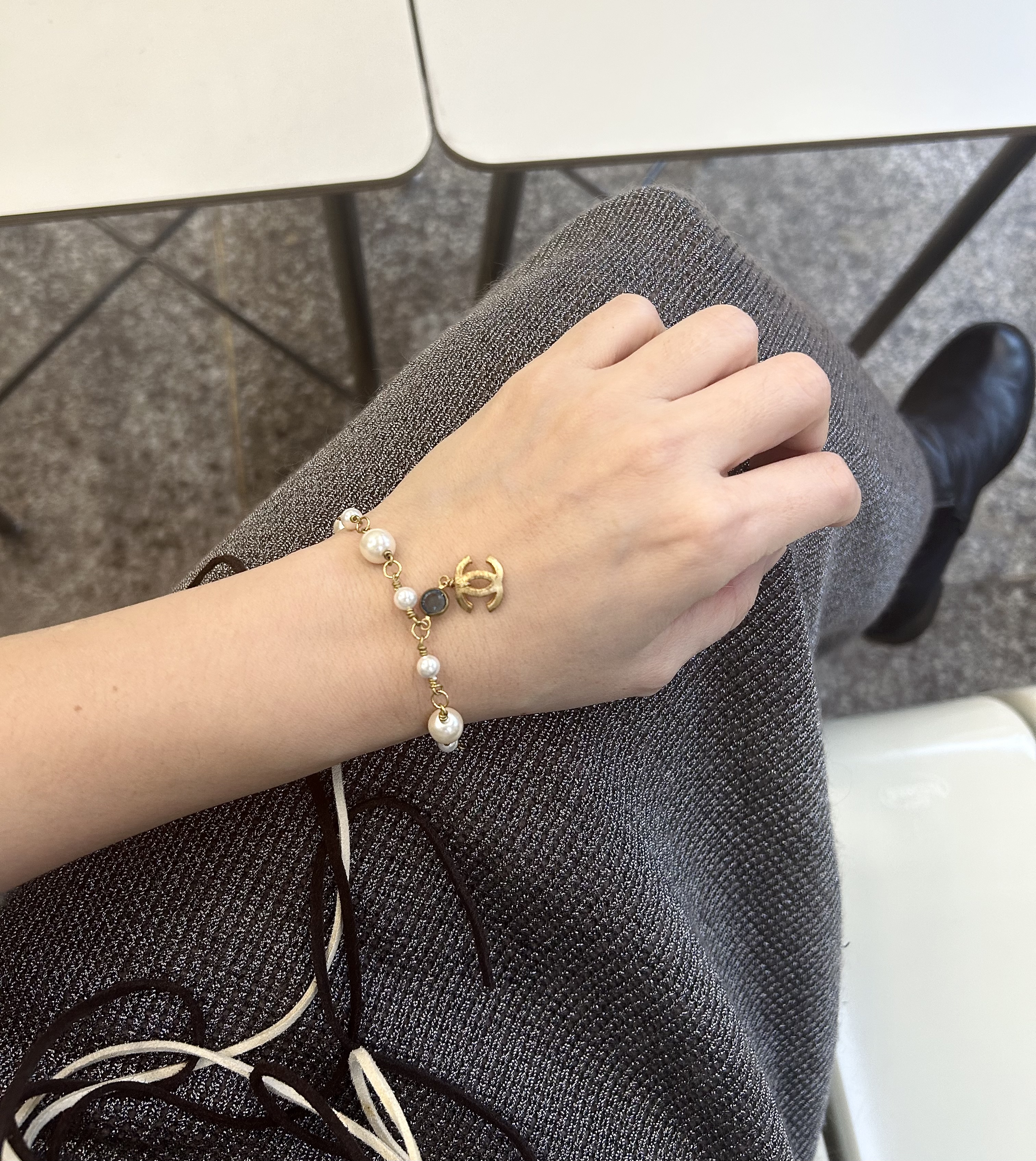 vintage CHANEL CC earring objet pearl bracelet