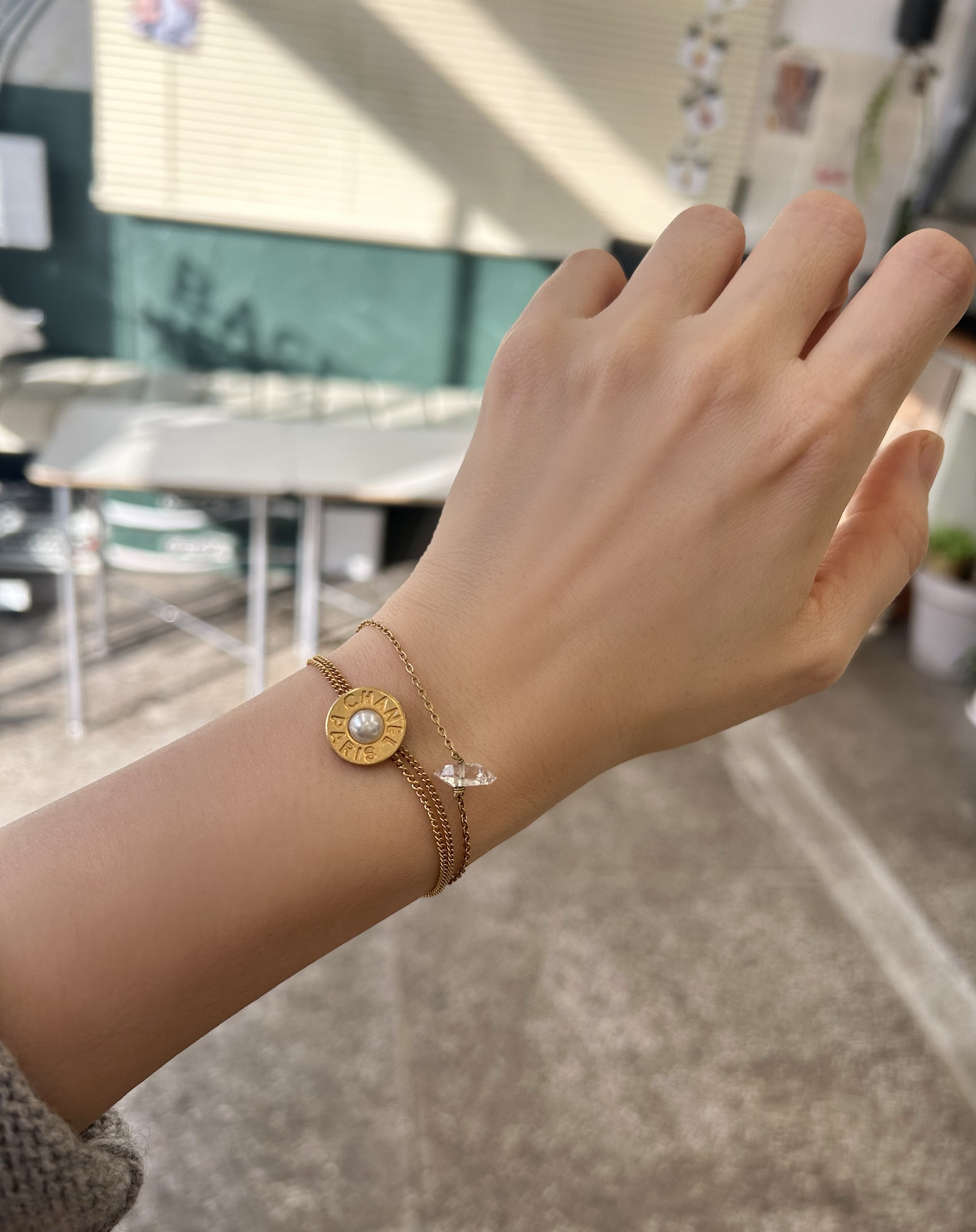 CHANEL button no.110