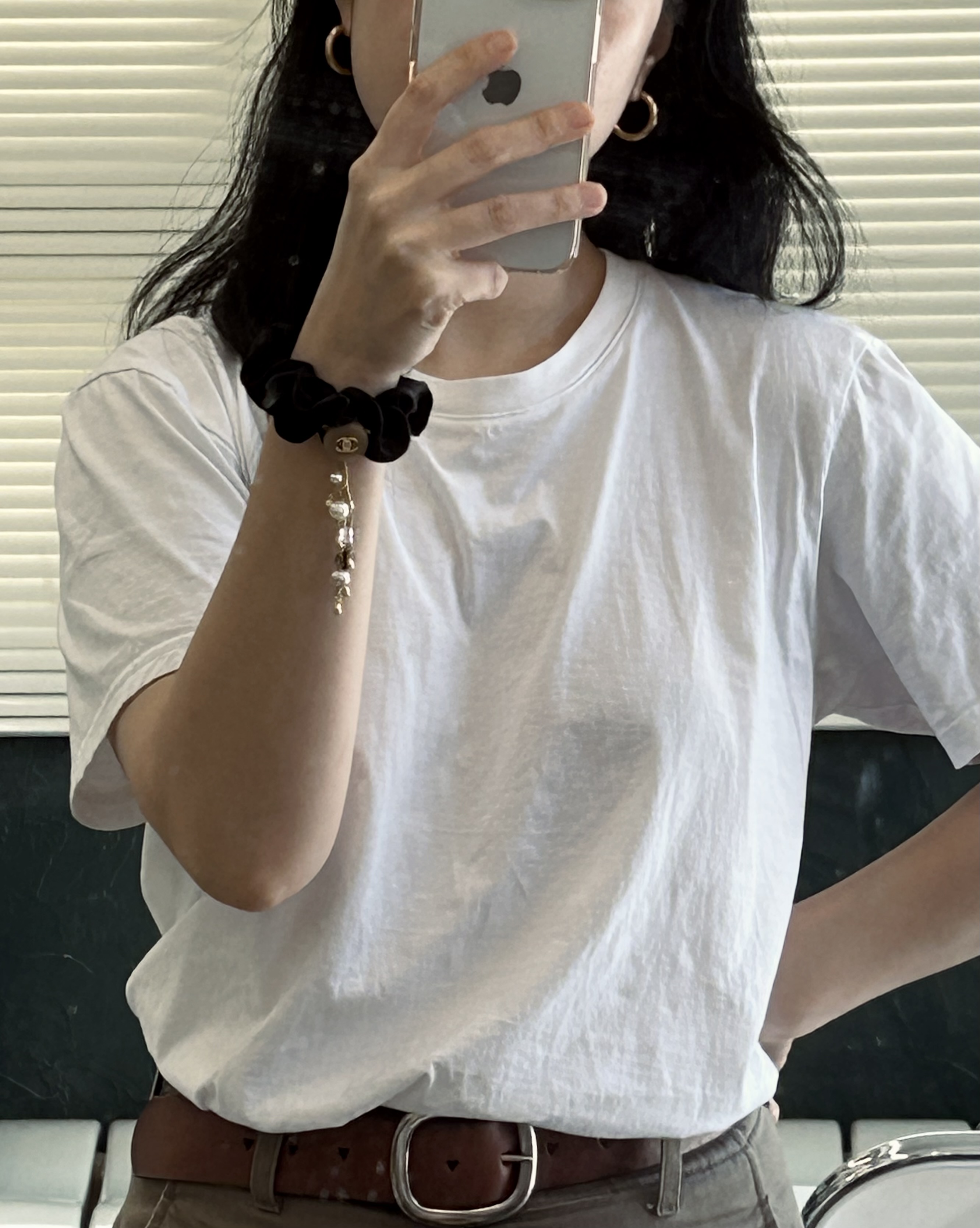 CHANEL button no.118