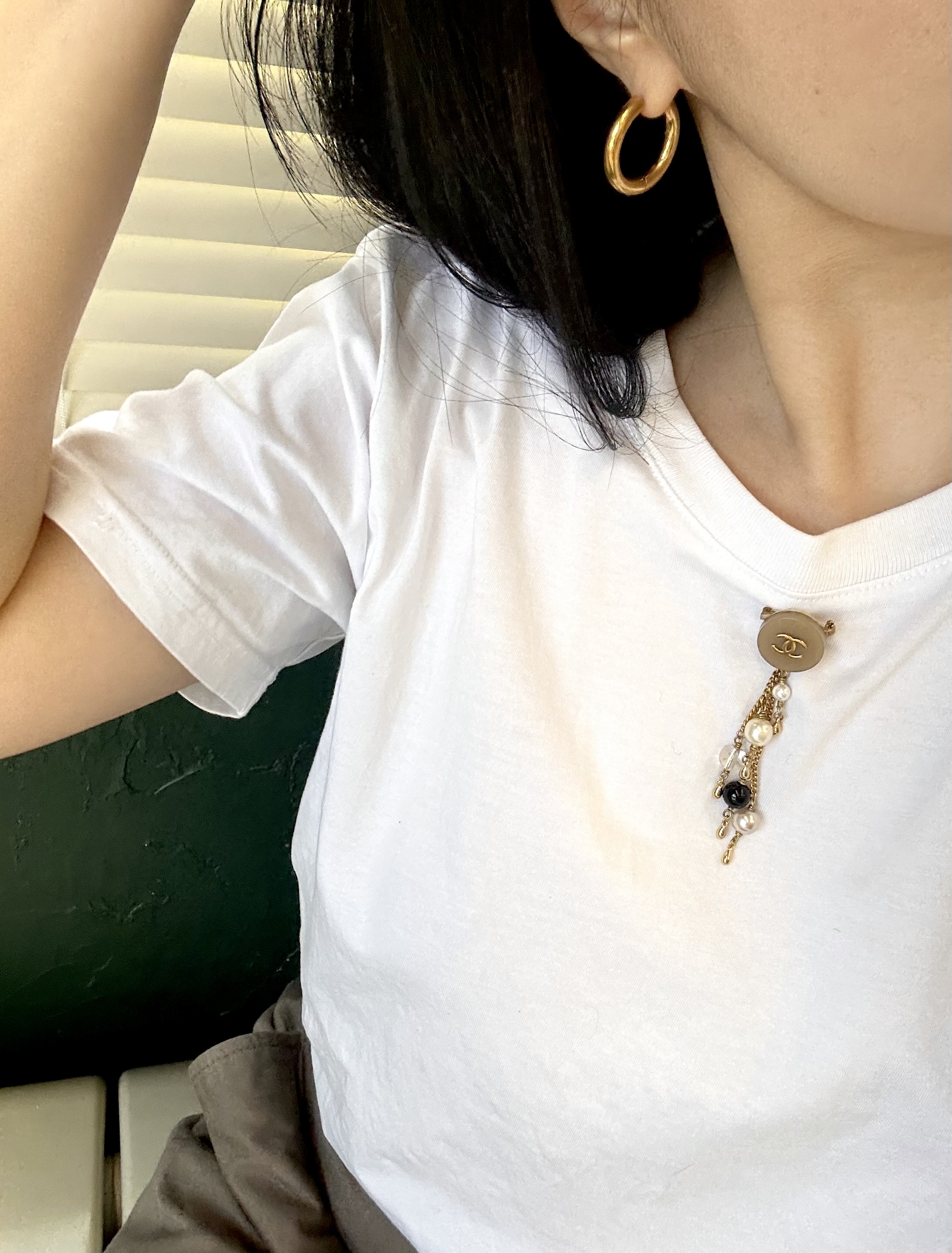 CHANEL button no.118