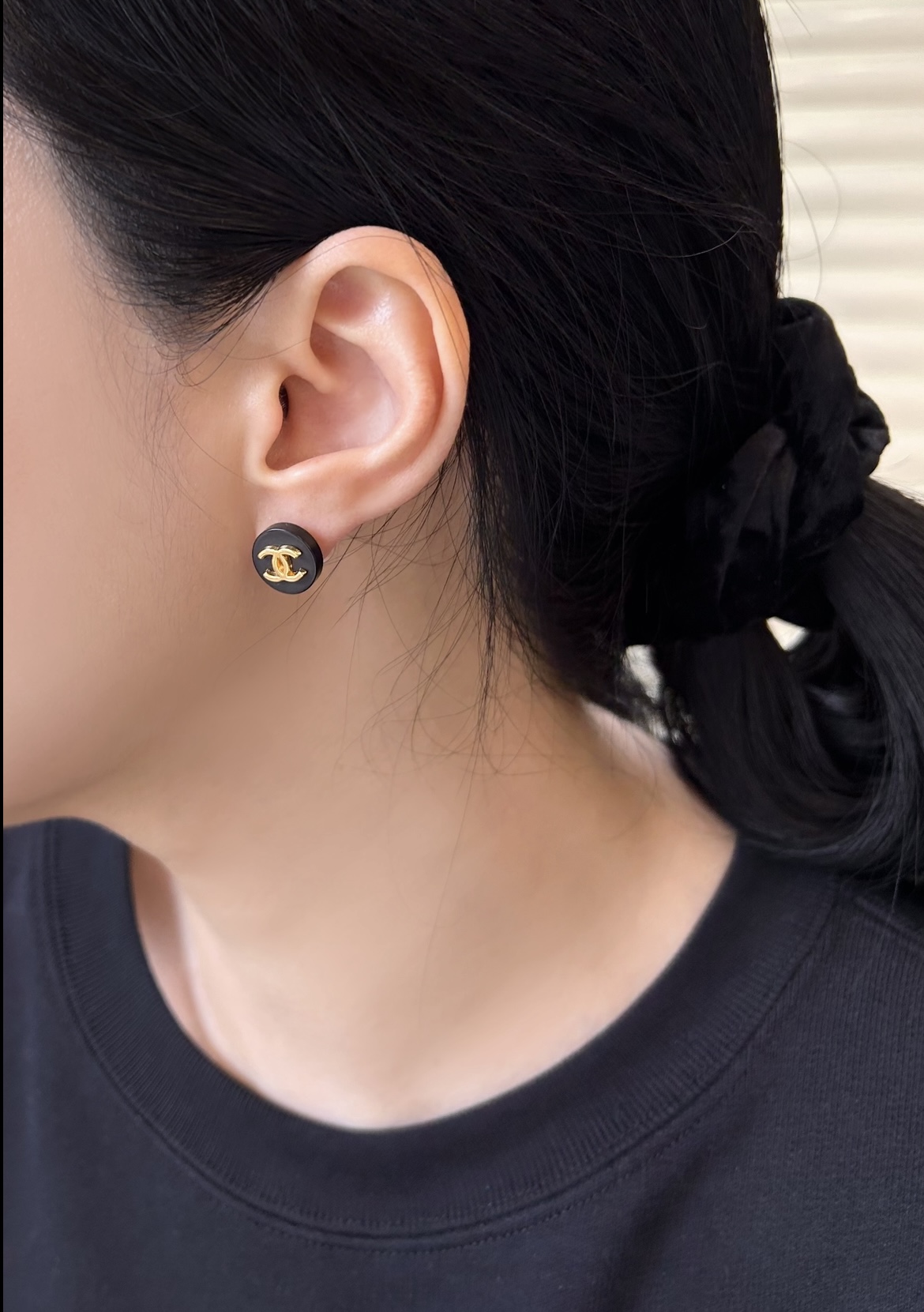 CHANEL button no.120