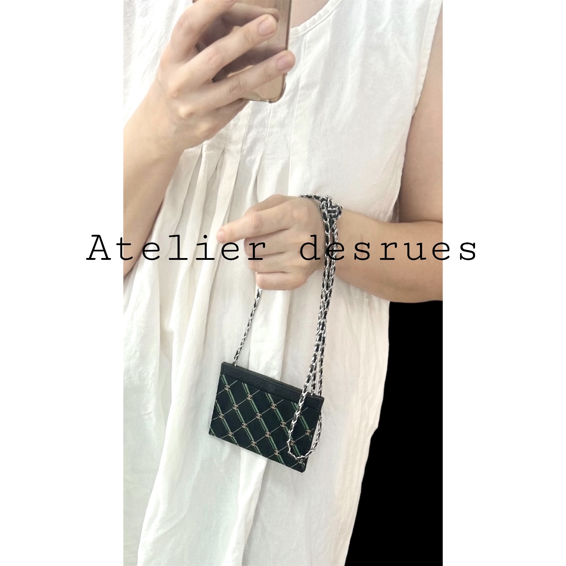 CHANEL silk & learher card chain bag no.41