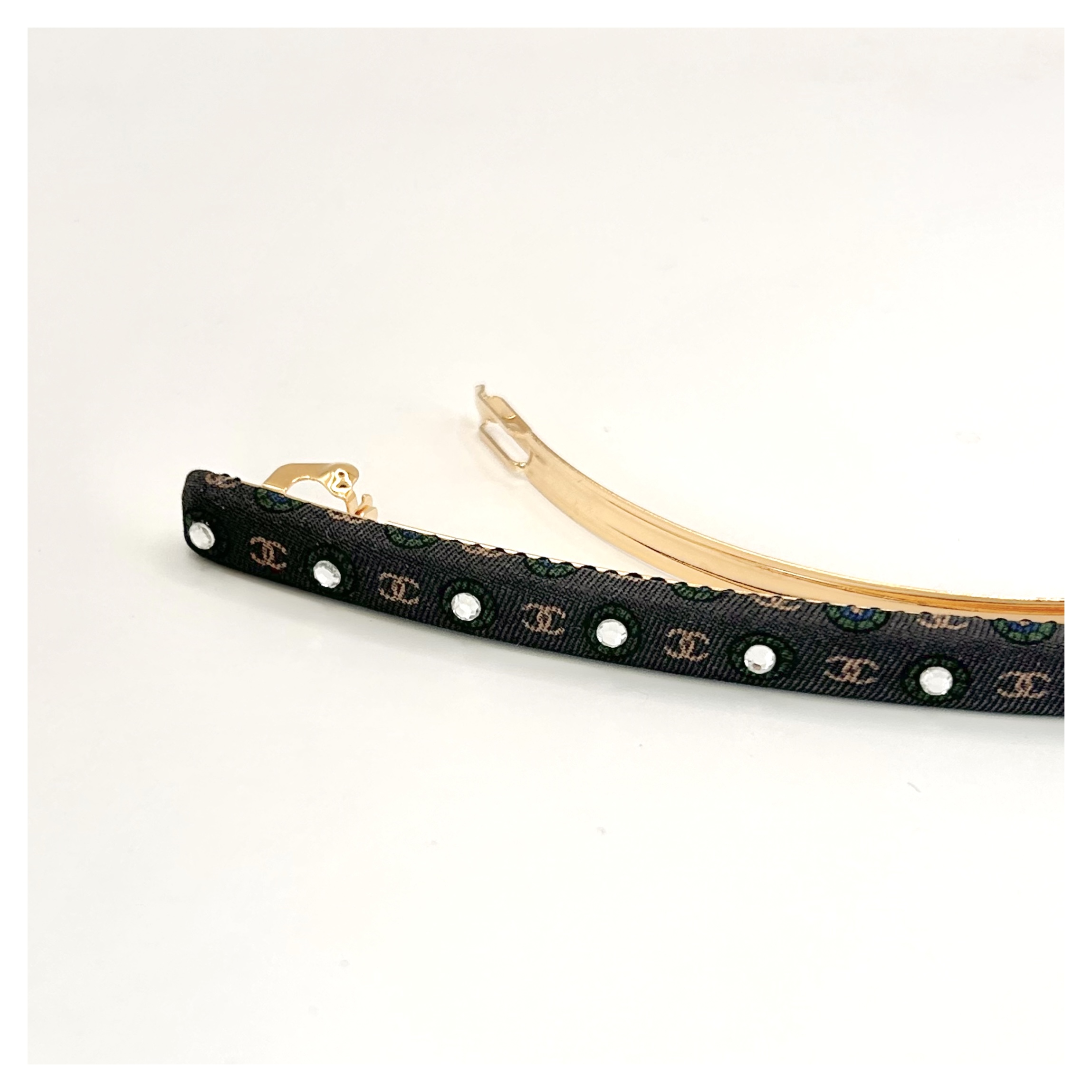 CHANEL silk pattern hair barrette no.78