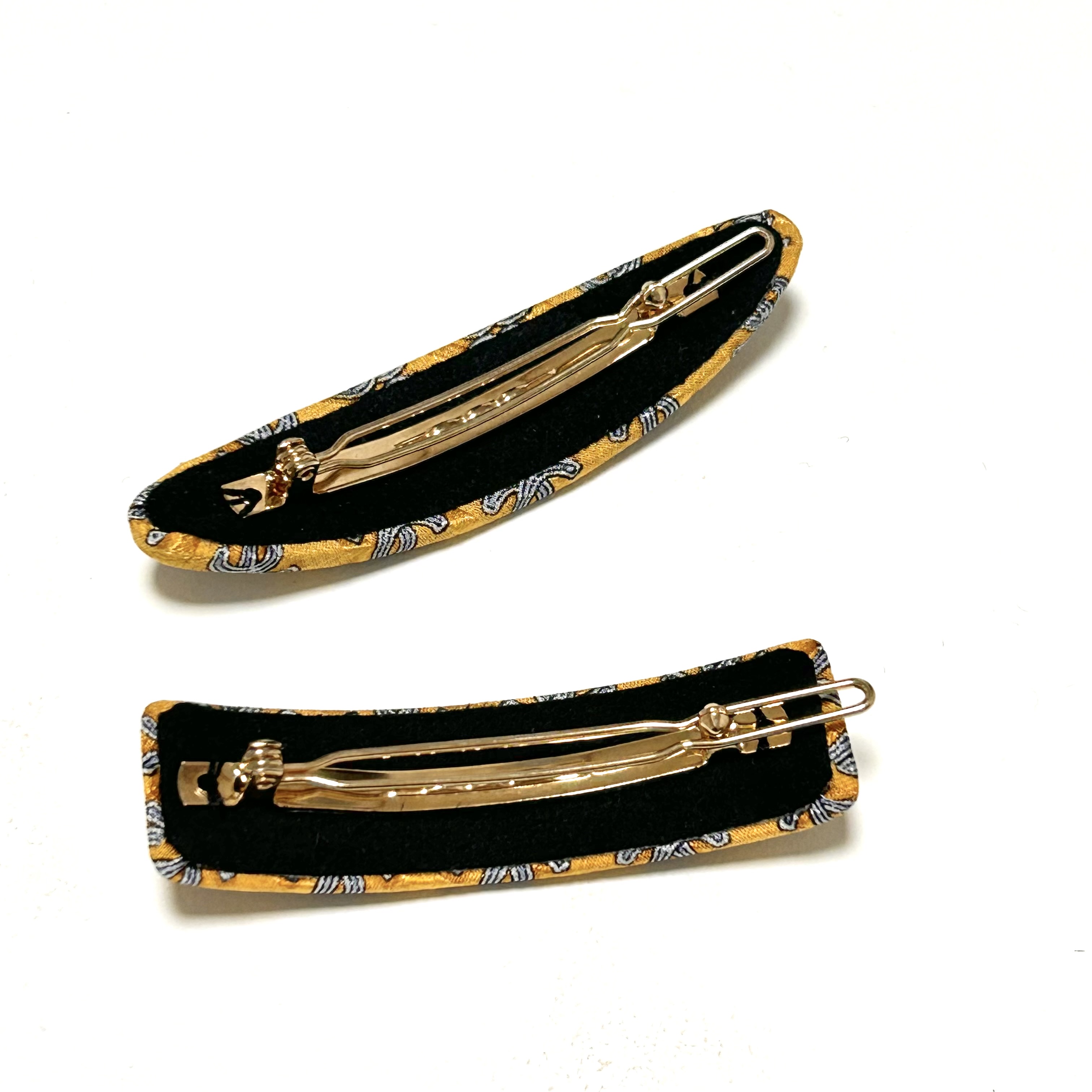 CHANEL silk pattern hair barrette no.80
