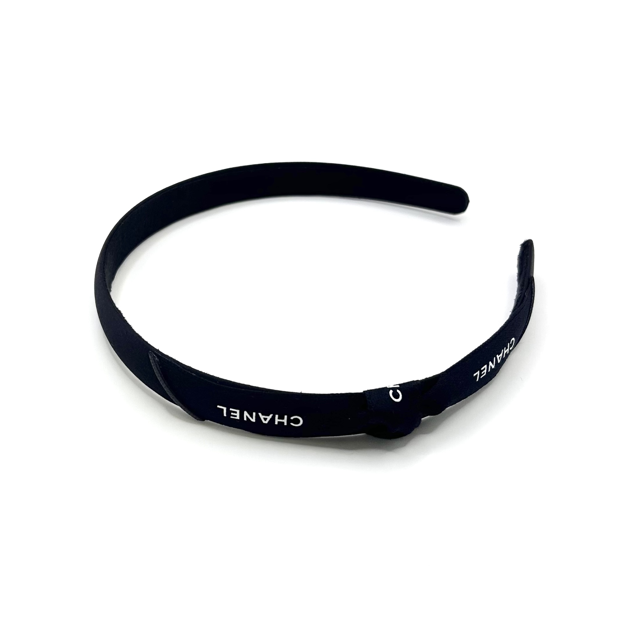 CHANEL black ribbon hair band no.83