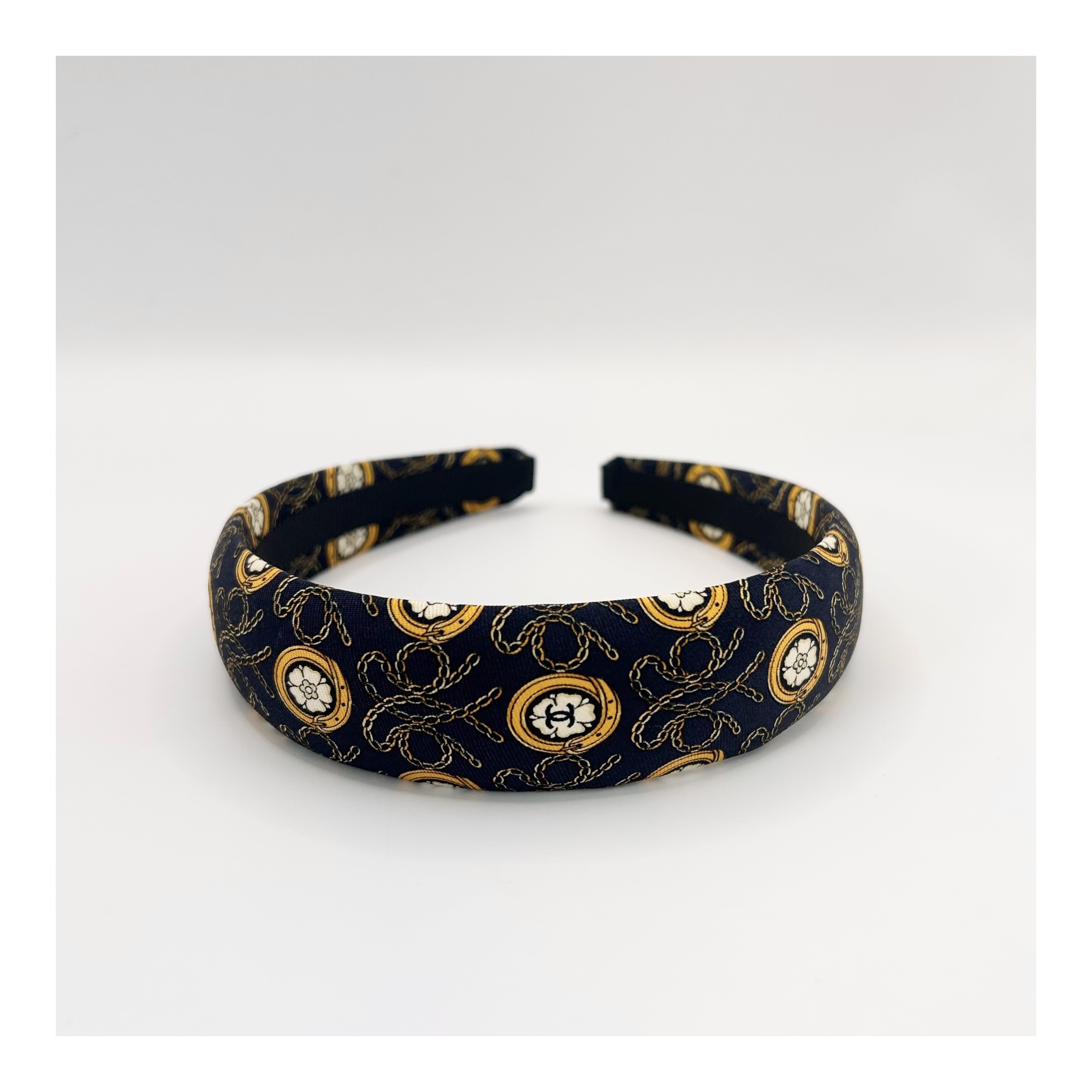CHANEL navy & yellow silk hair band no.84
