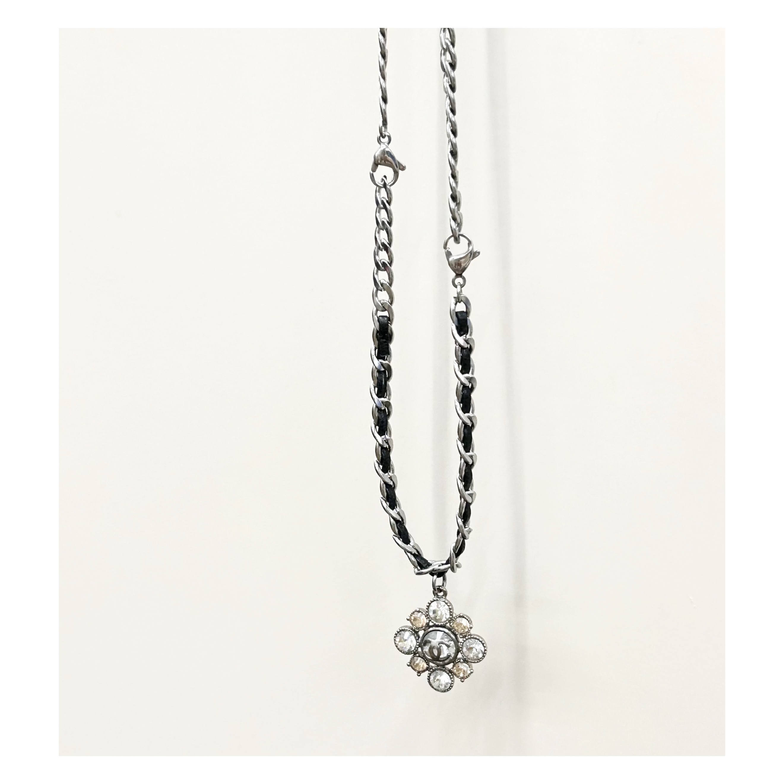2008년도 CHANEL crystal CC pendant bracelet & necklace