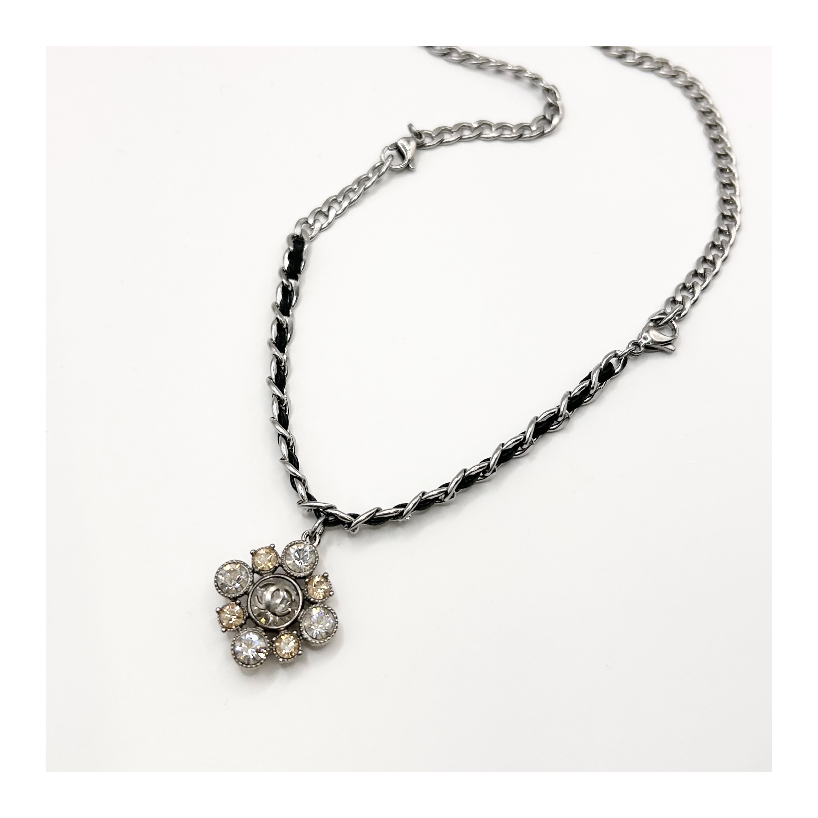 2008년도 CHANEL crystal CC pendant bracelet & necklace