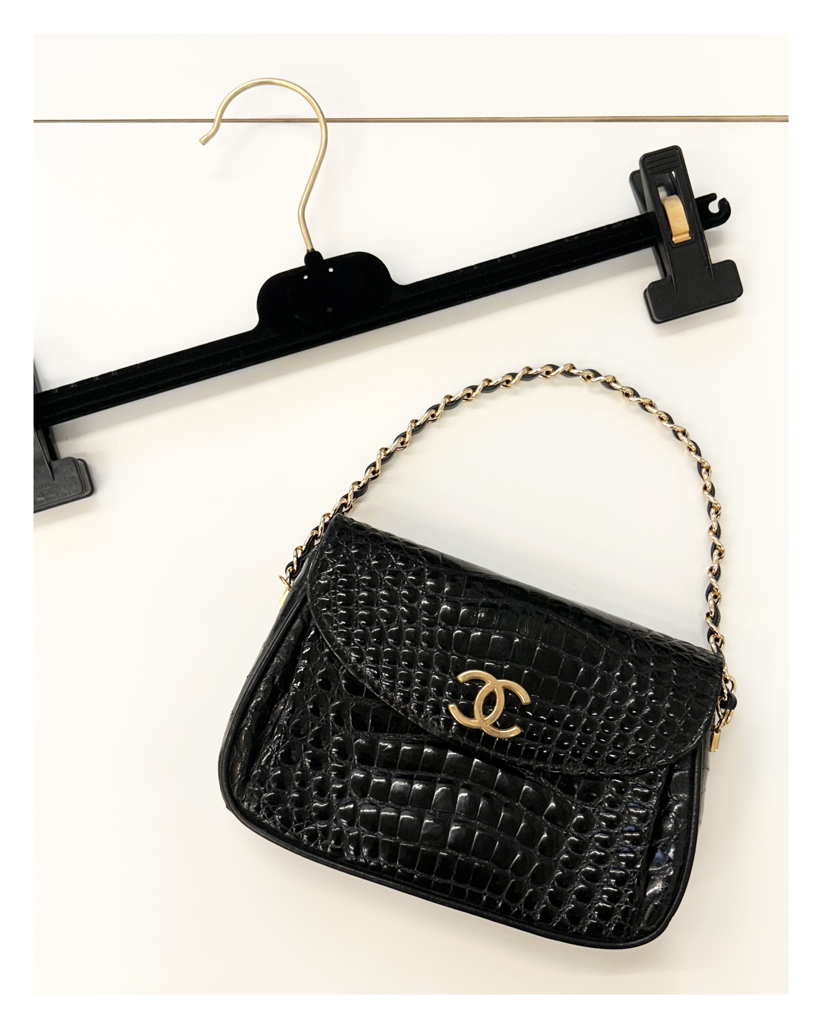 GENUINE vintage crocodile bag X CHANEL hanger CC objet no.45