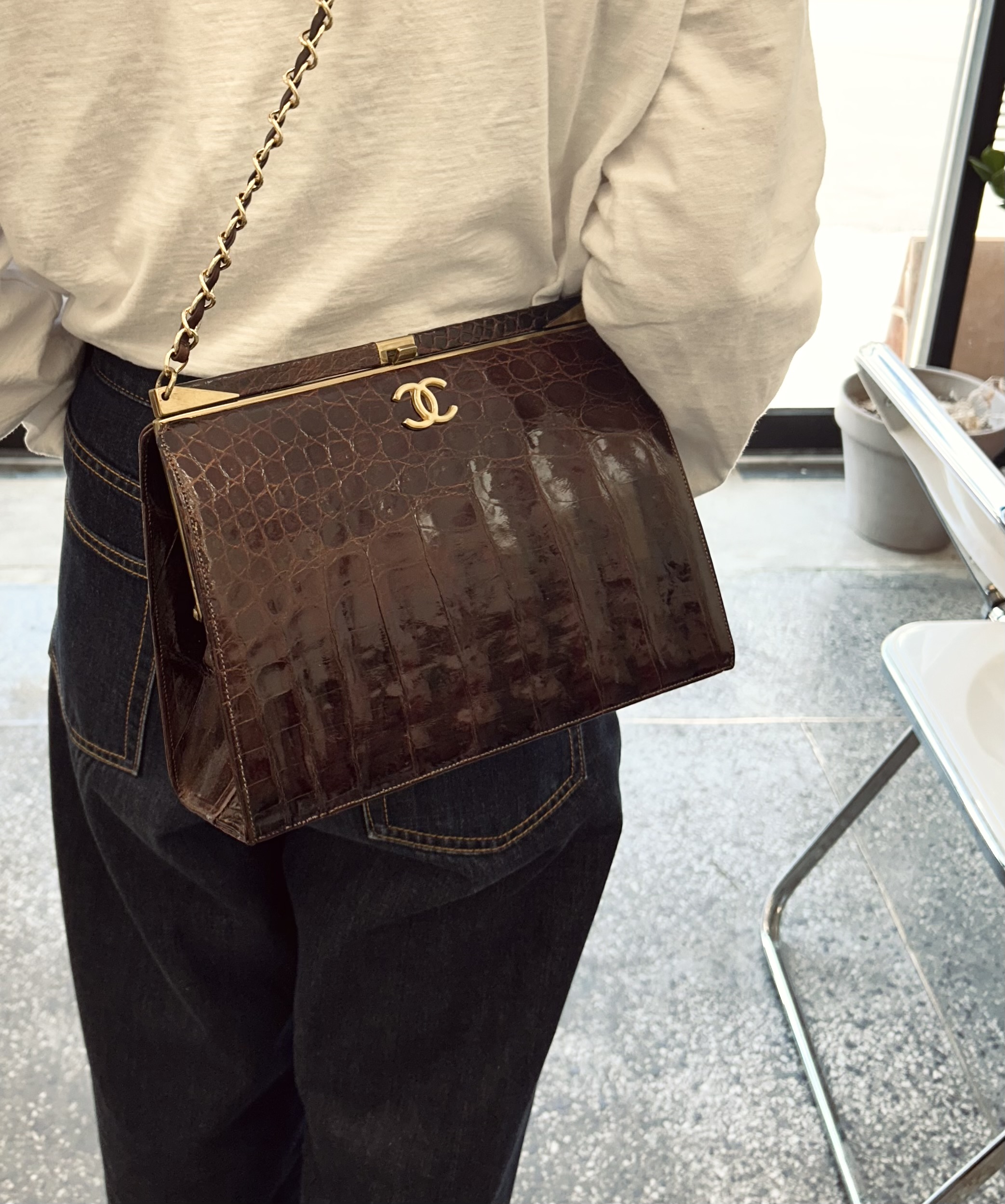 GENUINE vintage crocodile bag X CHANEL hanger CC objet no.46