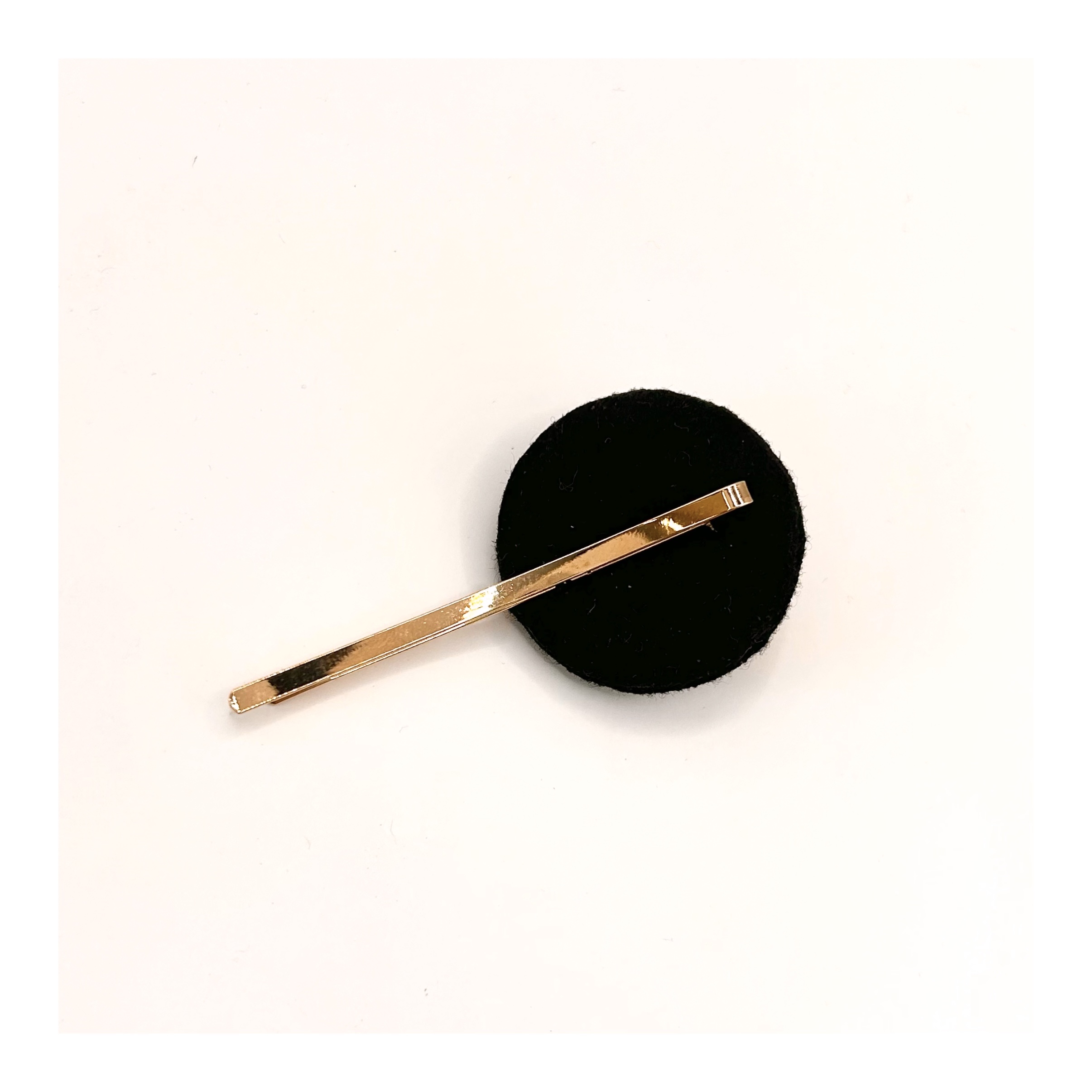 CHANEL silk cashmere & swarovski hair pin no.89