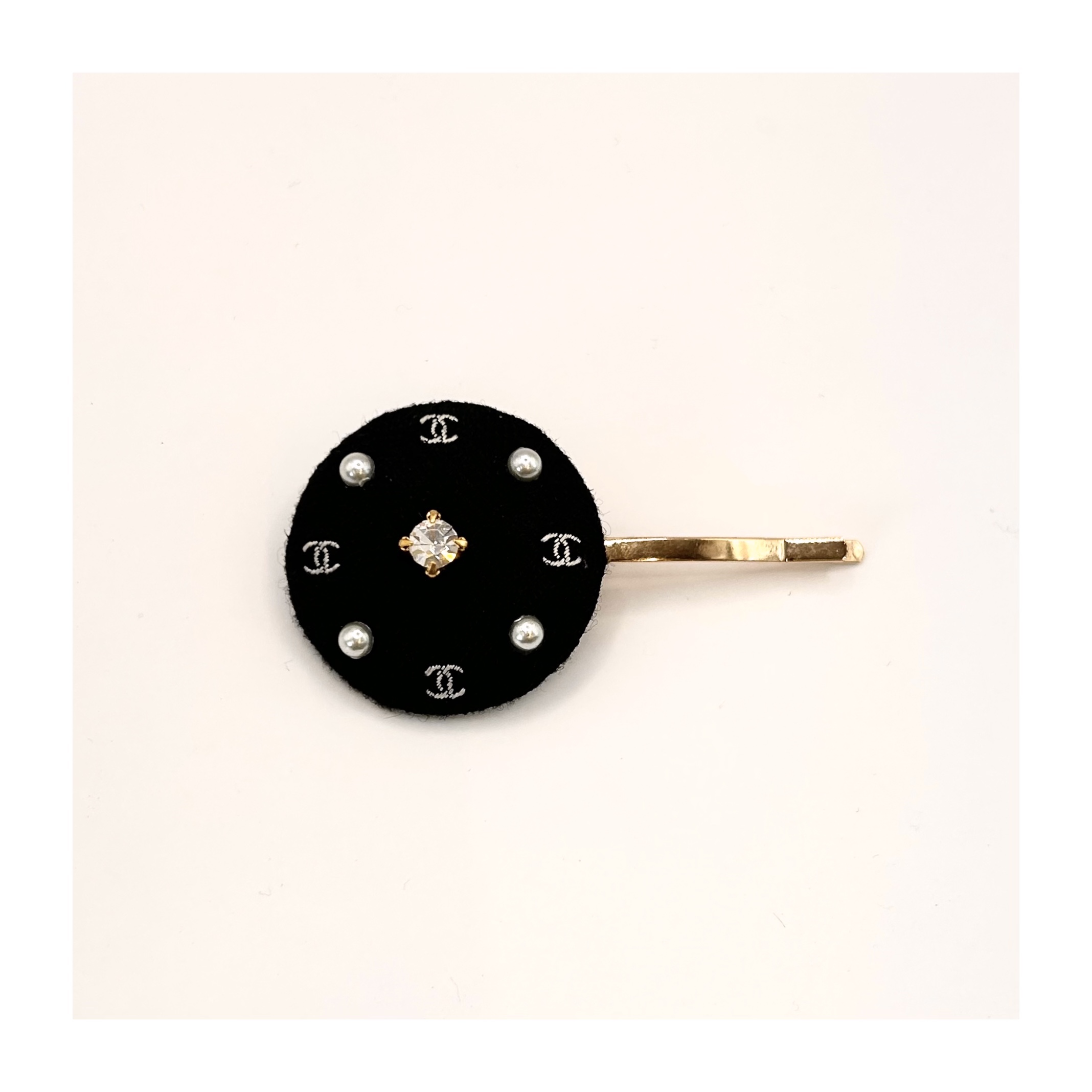 CHANEL silk cashmere & swarovski hair pin no.89